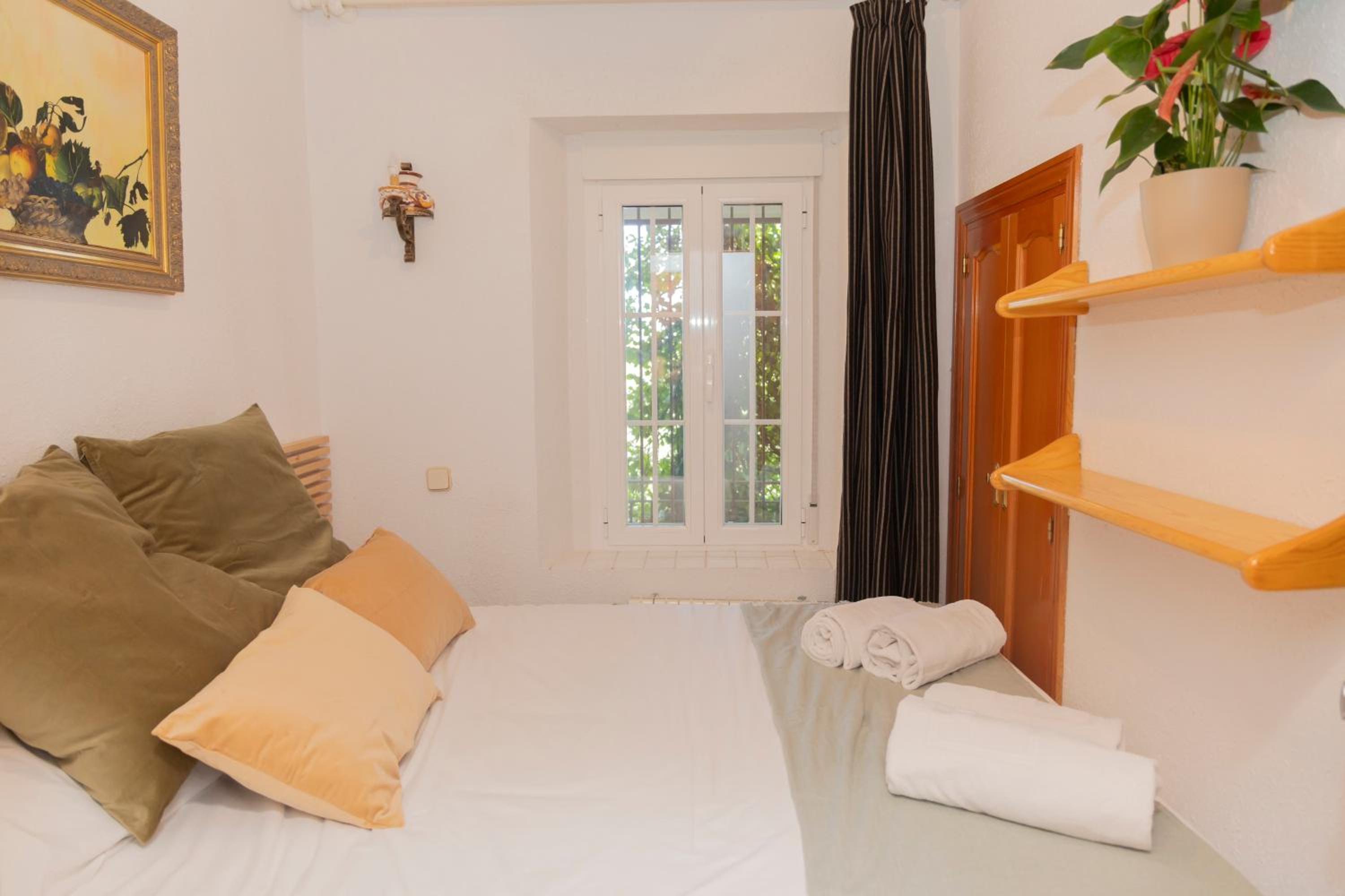 Habitación Doble Estándar con Baño Compartido