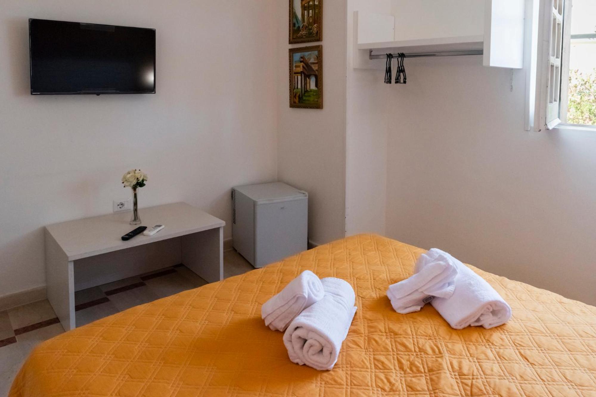 Small Double Room photo 2