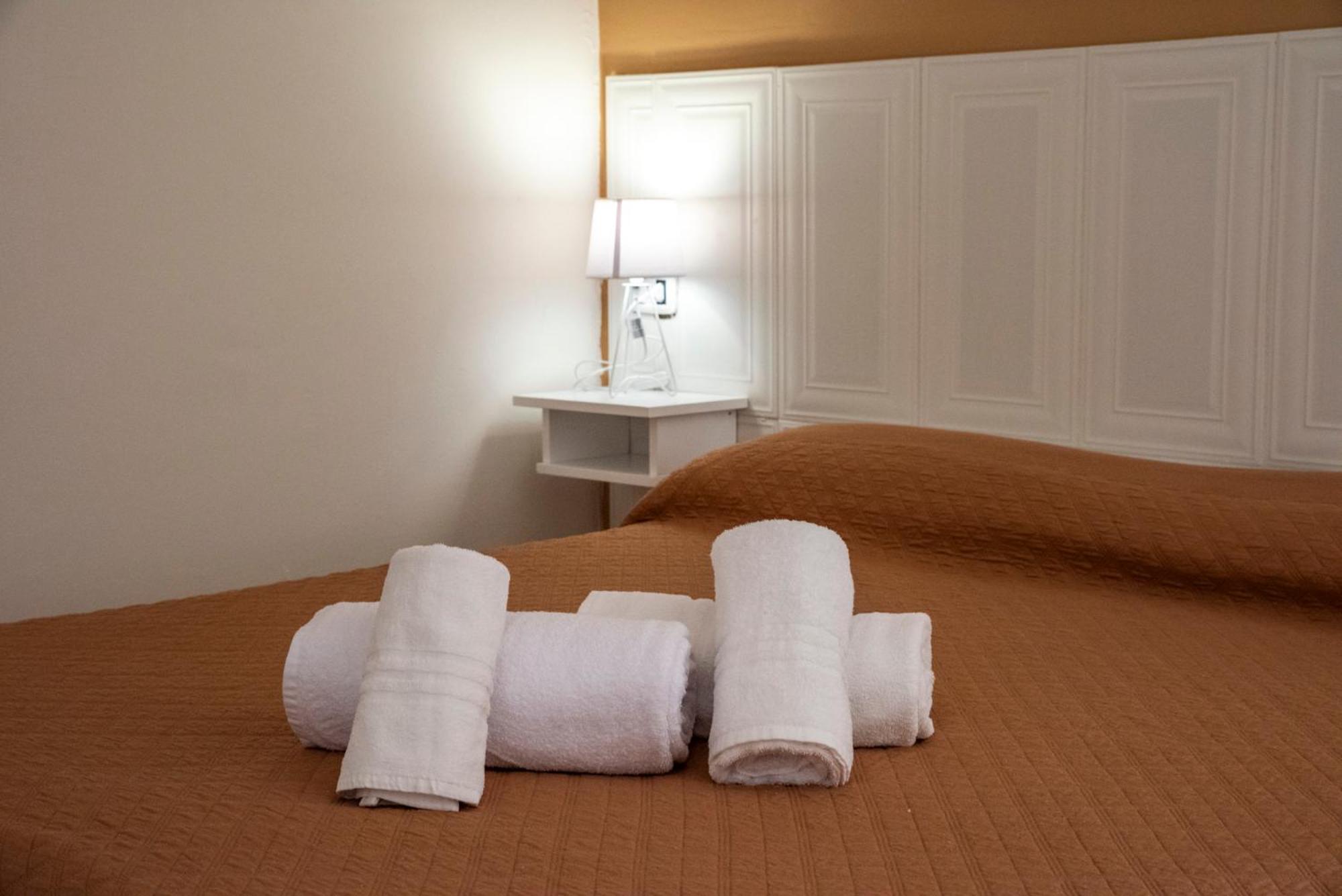 Double Room with Balcony photo 1