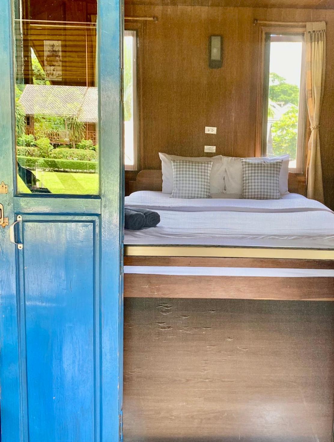 King Room with Garden View photo 2