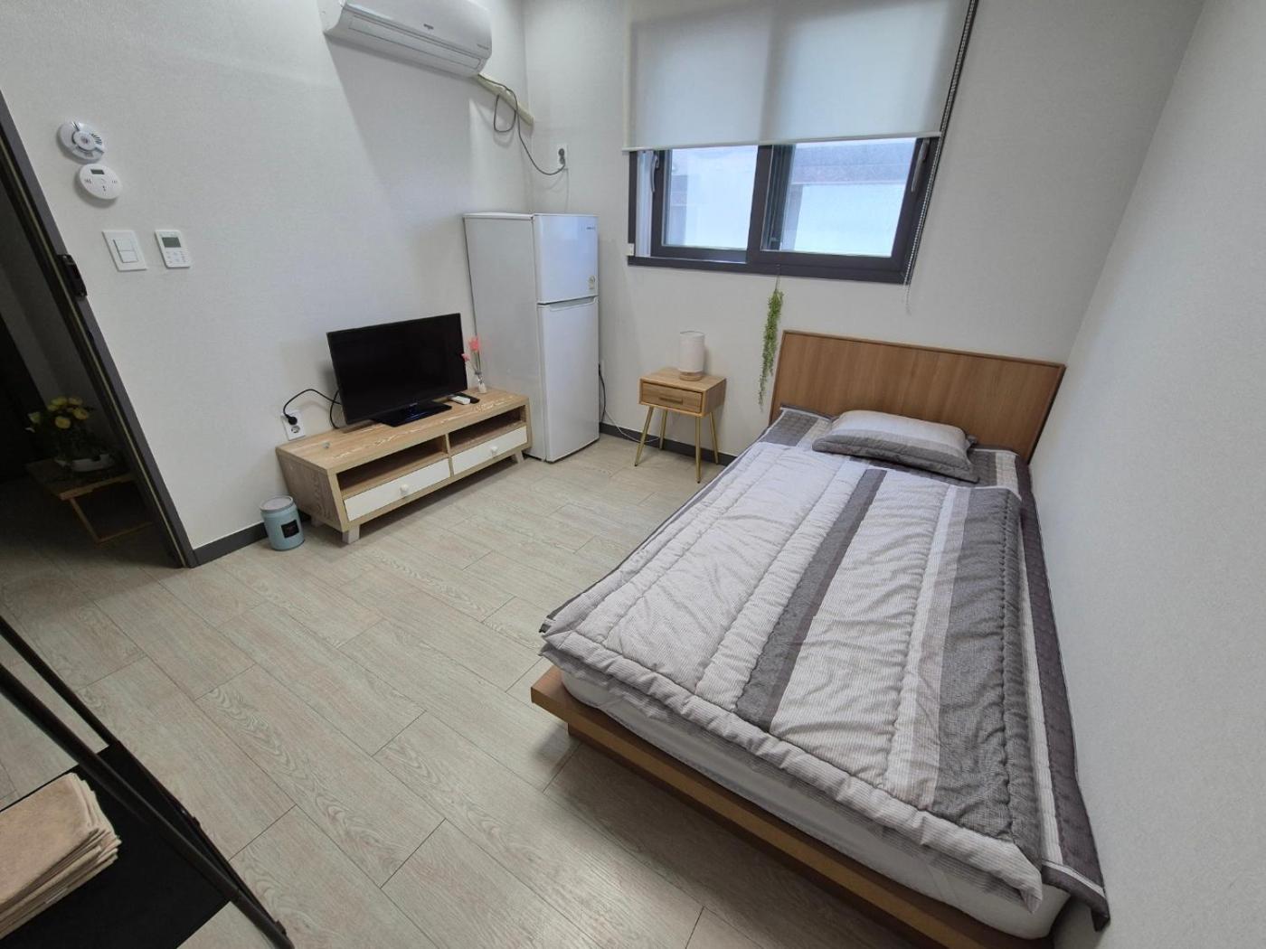 Single Room - Photo 22