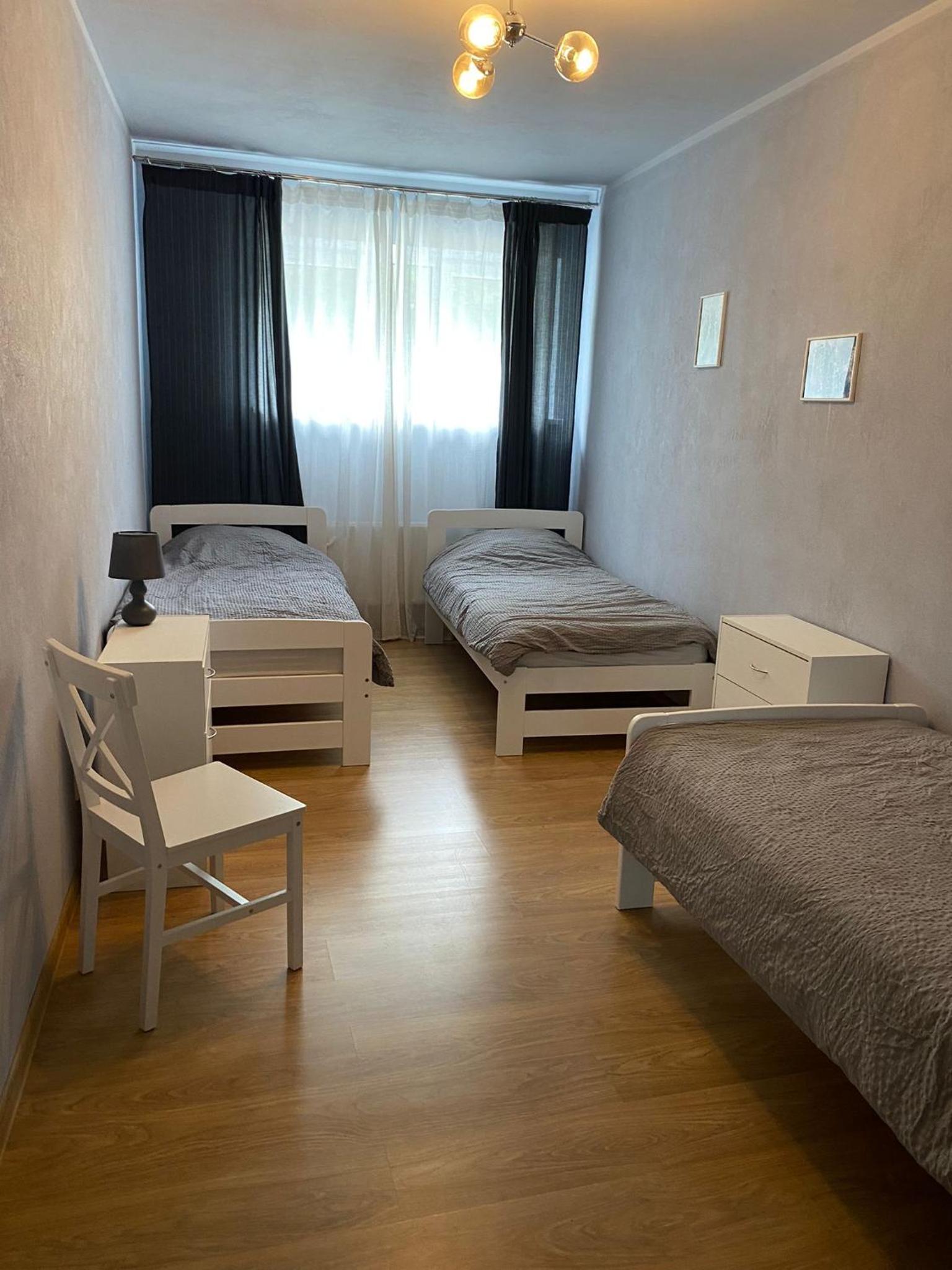 Two-Bedroom Apartment - Photo 2
