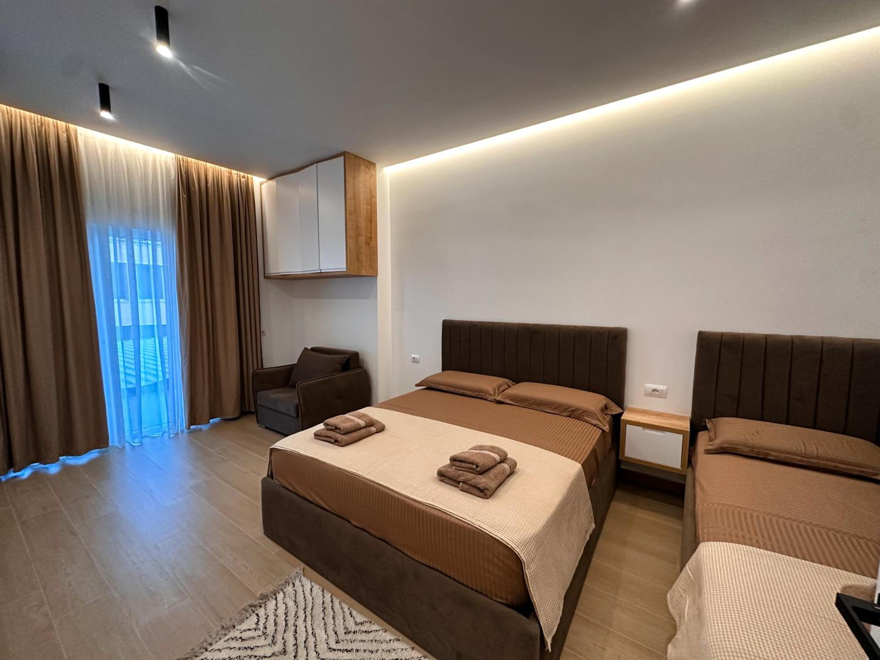 Apartment with City View