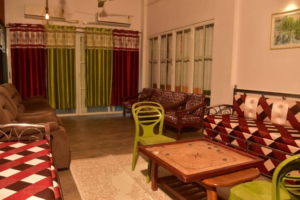 Villa photo 1