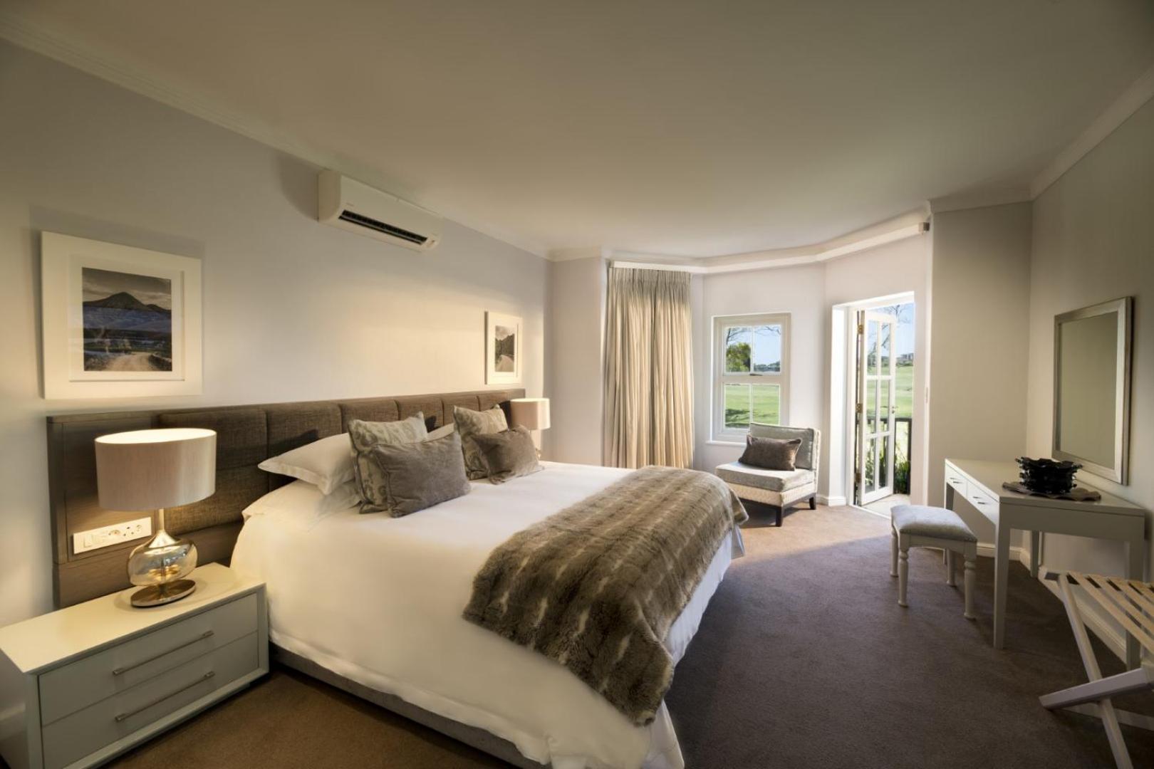 One-Bedroom Suite Twin