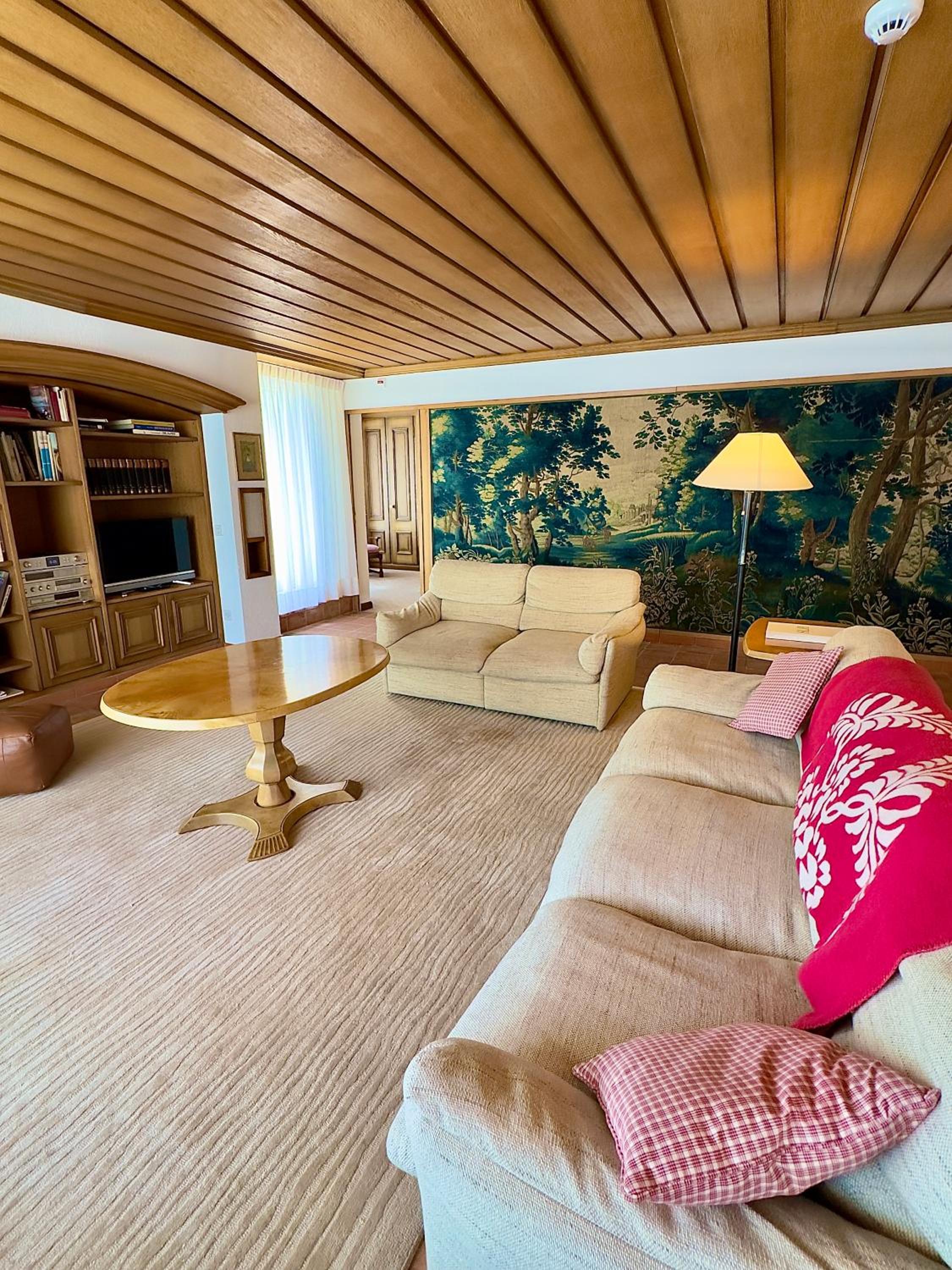 Two-Bedroom Suite - Photo 1