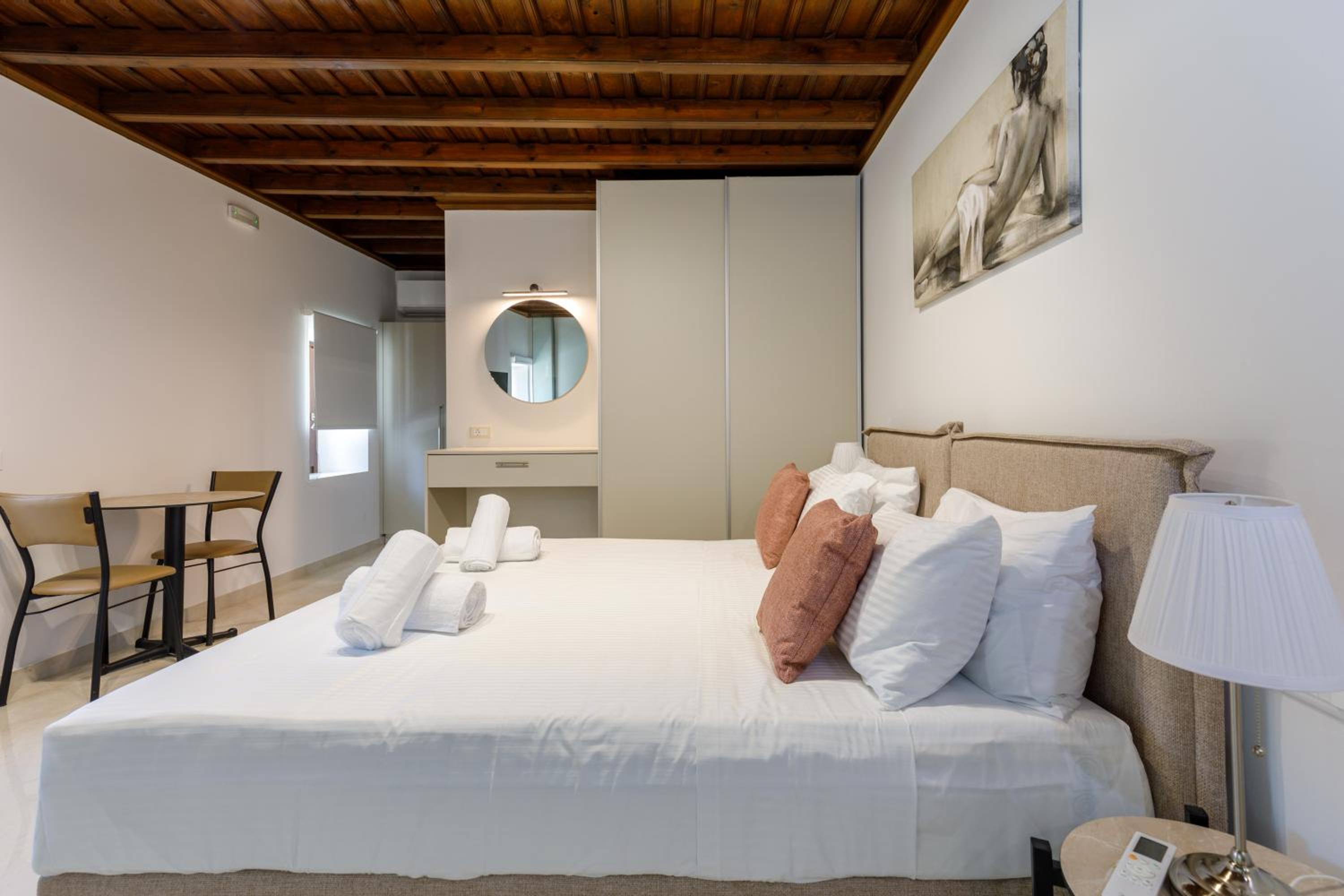 One-Bedroom House photo 3