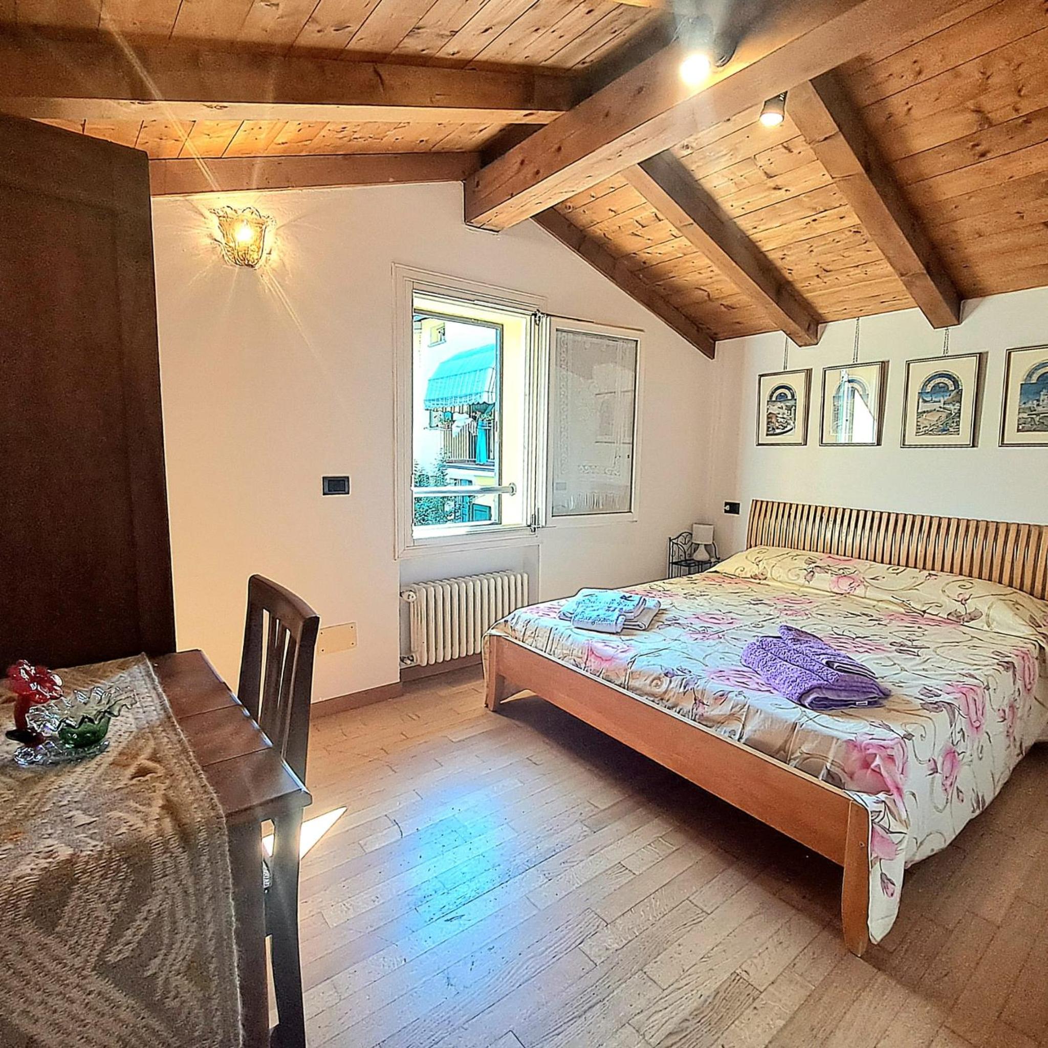 One-Bedroom House photo 2