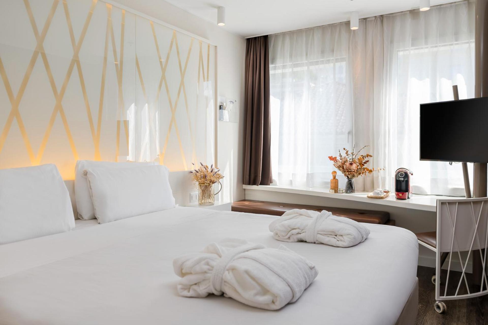 Classic Double Room - Photo 1