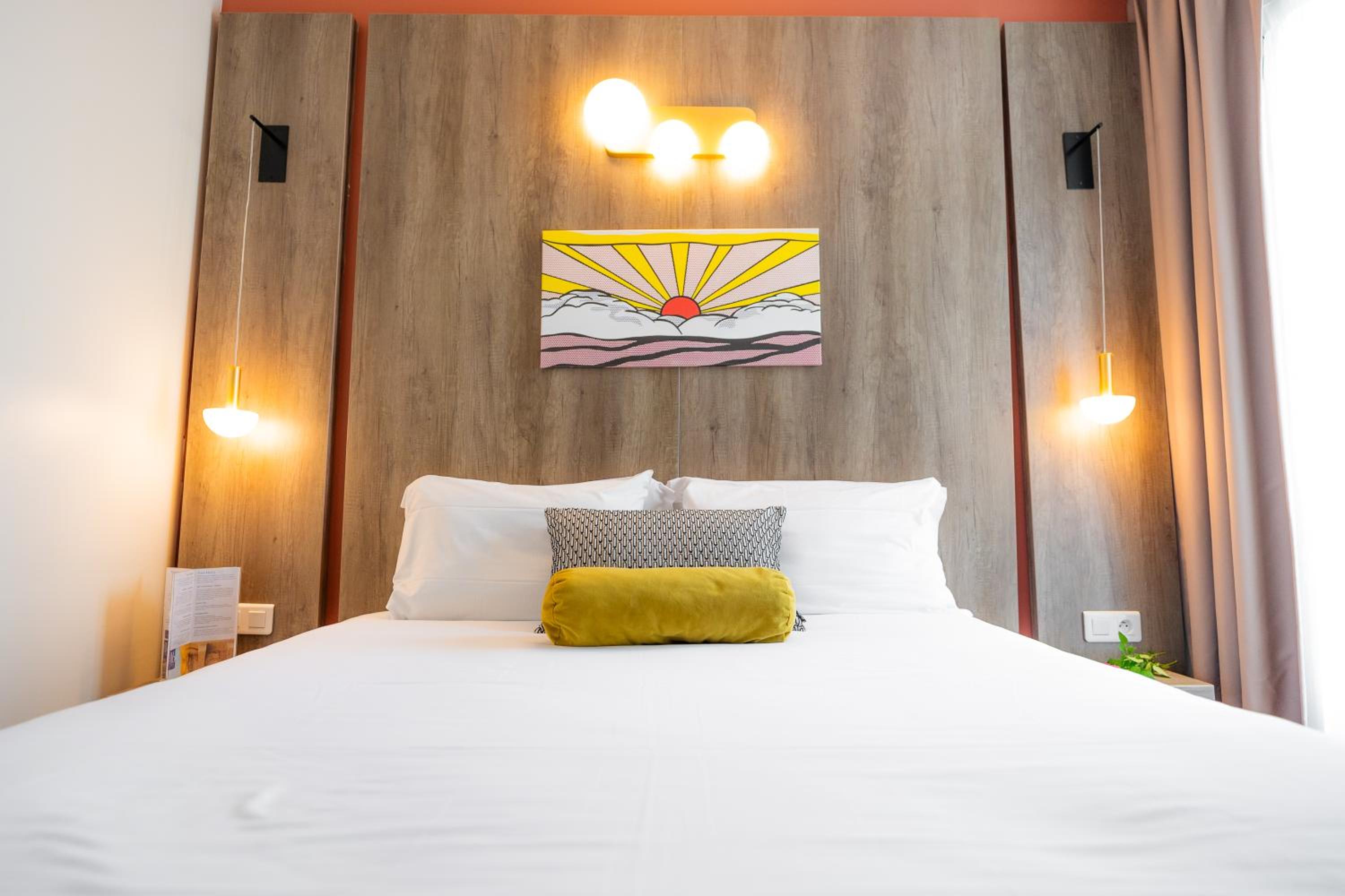 Small Standard Room - Photo 1