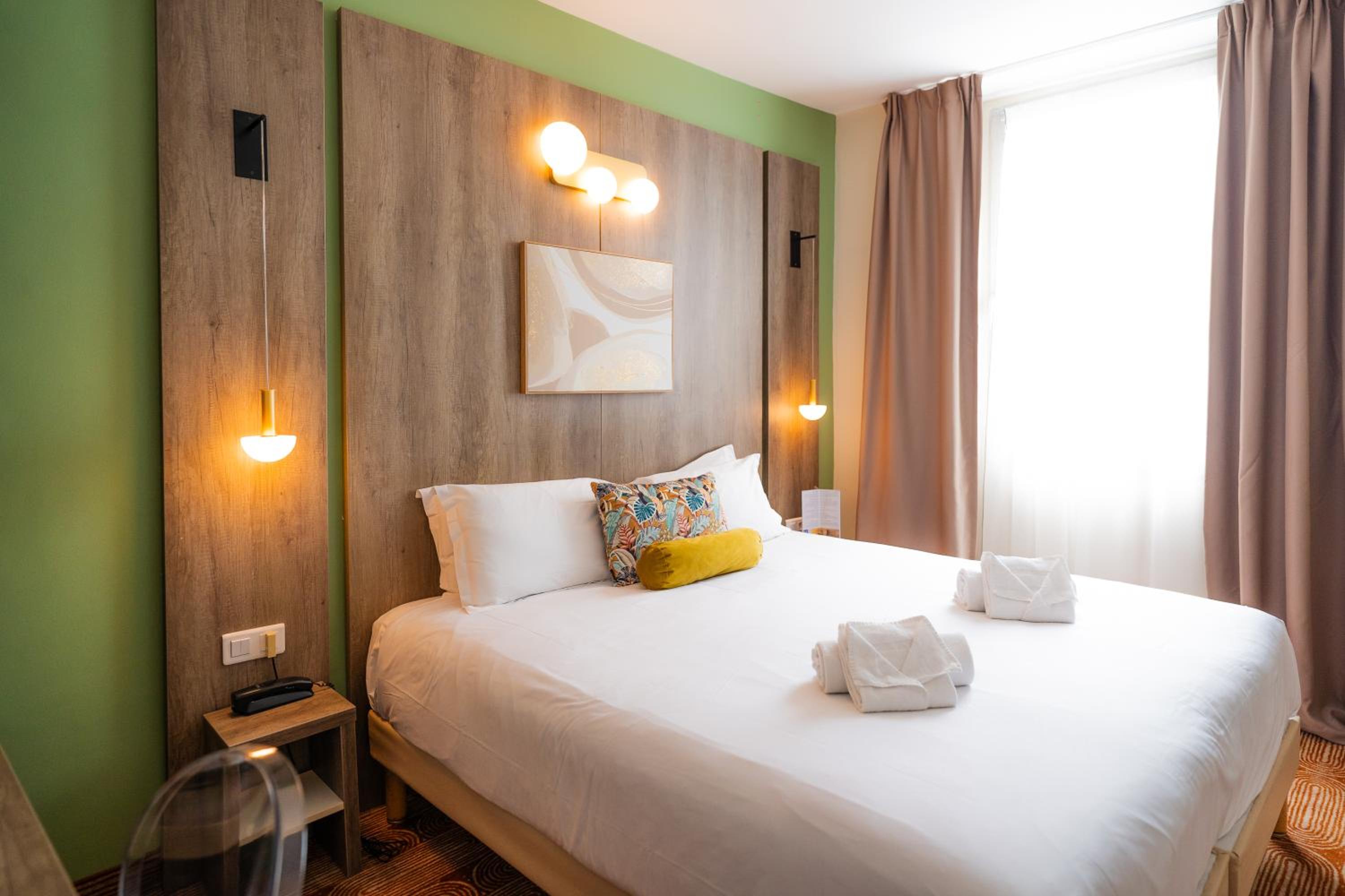 Superior Room - Photo 6