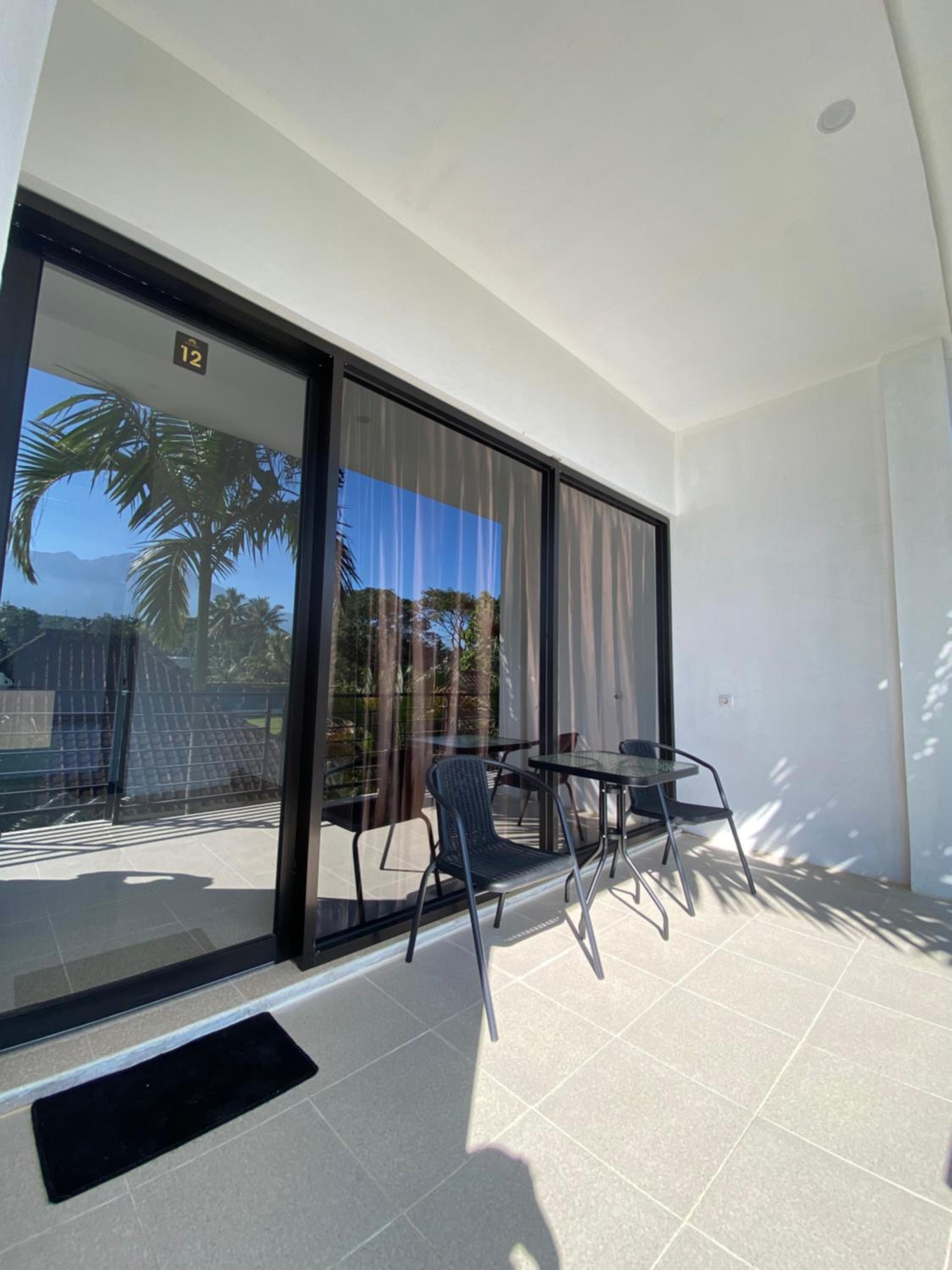 Deluxe Double or Twin Room with Mountain View - Photo 3