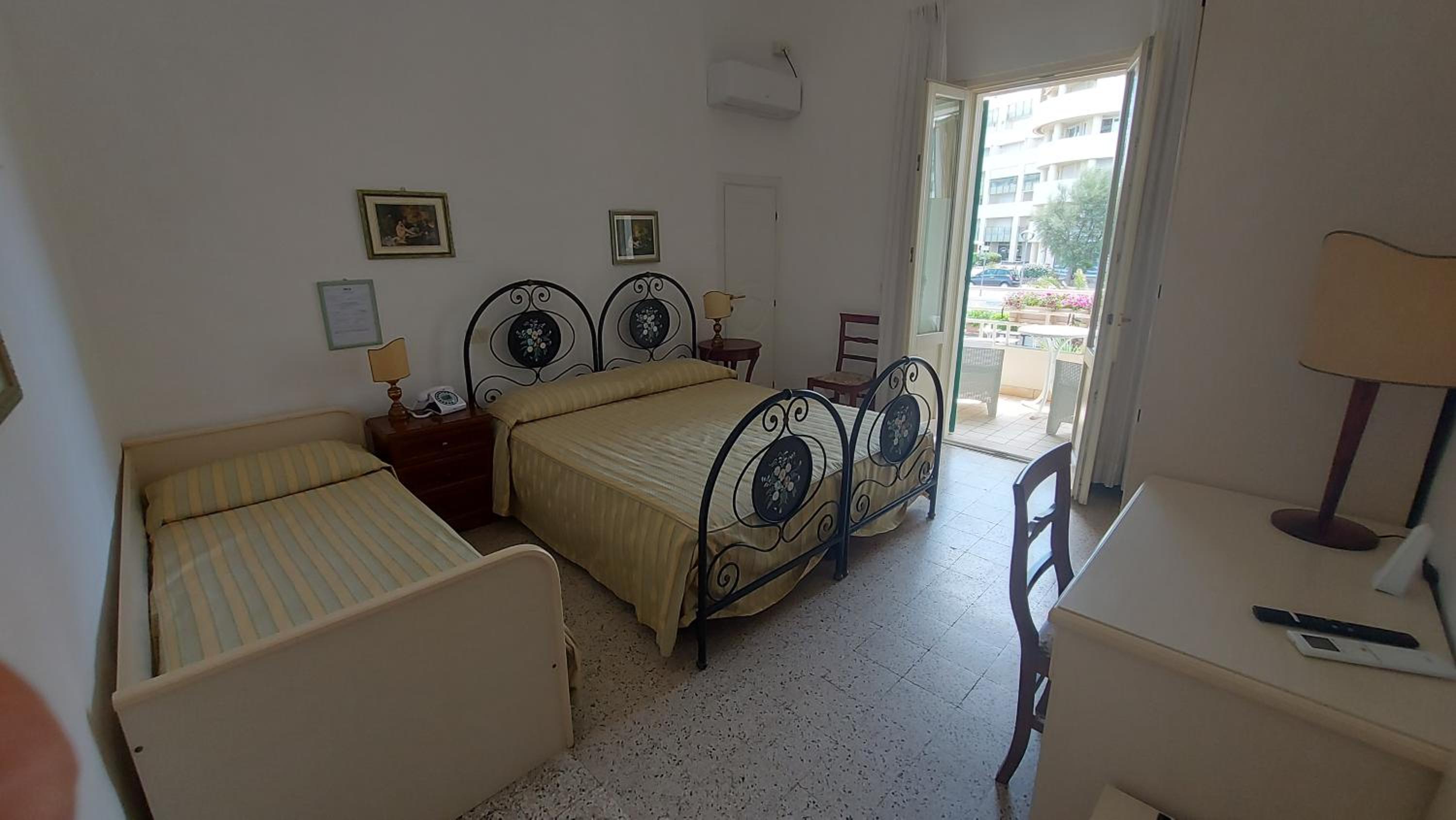 Triple Room with City View photo 3