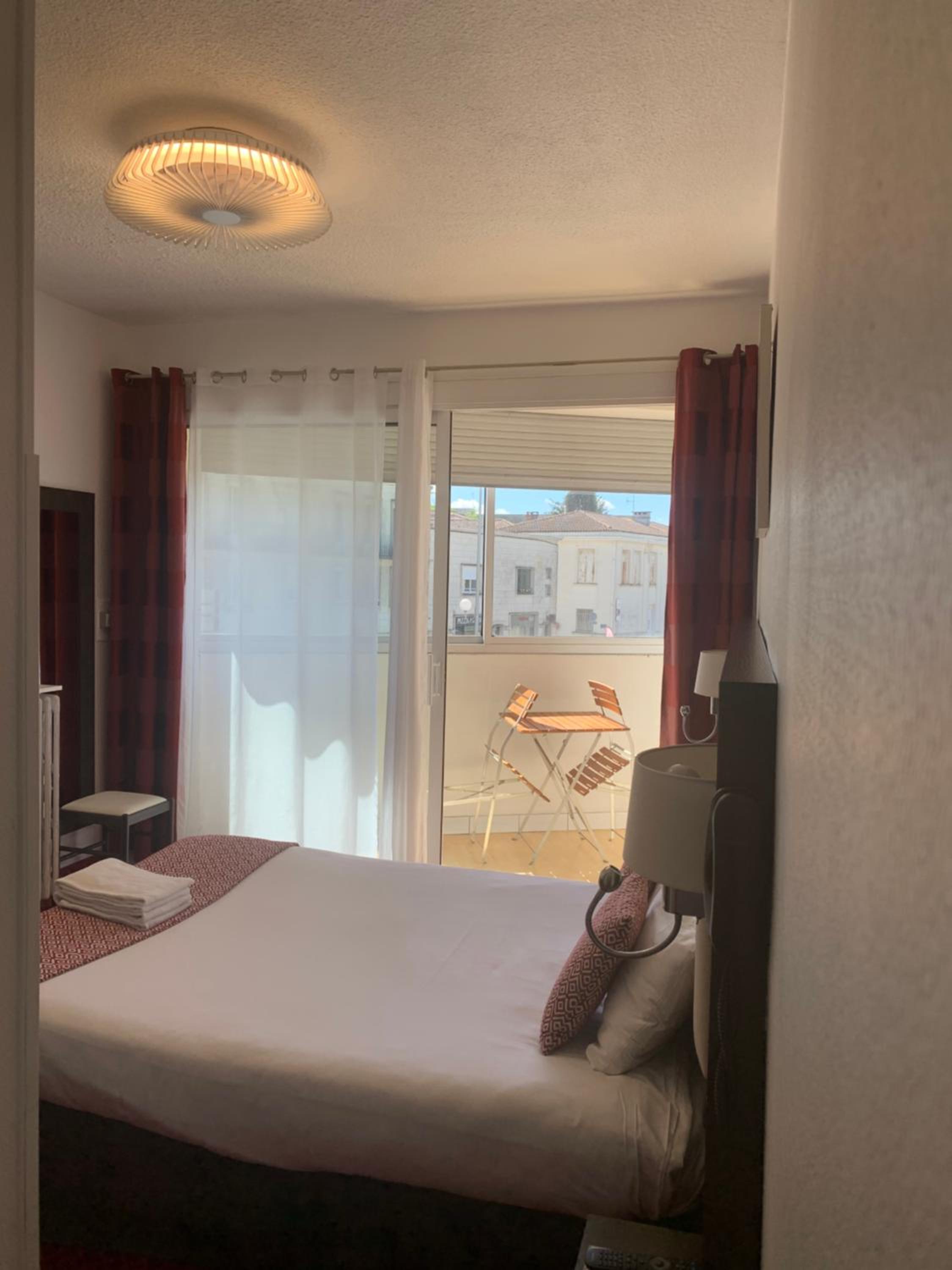 Double Room - Photo 13