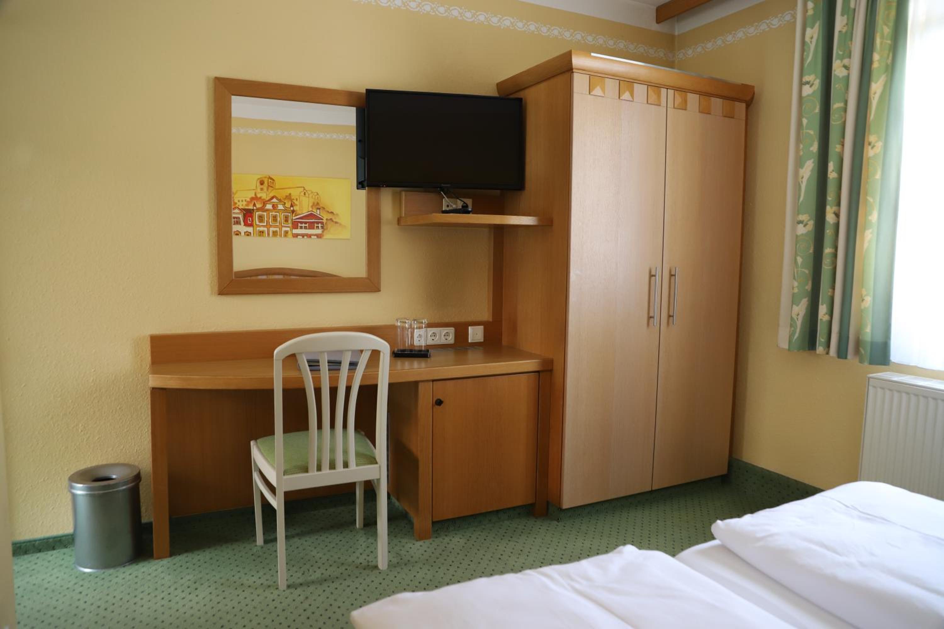 Standard Double Room photo 2