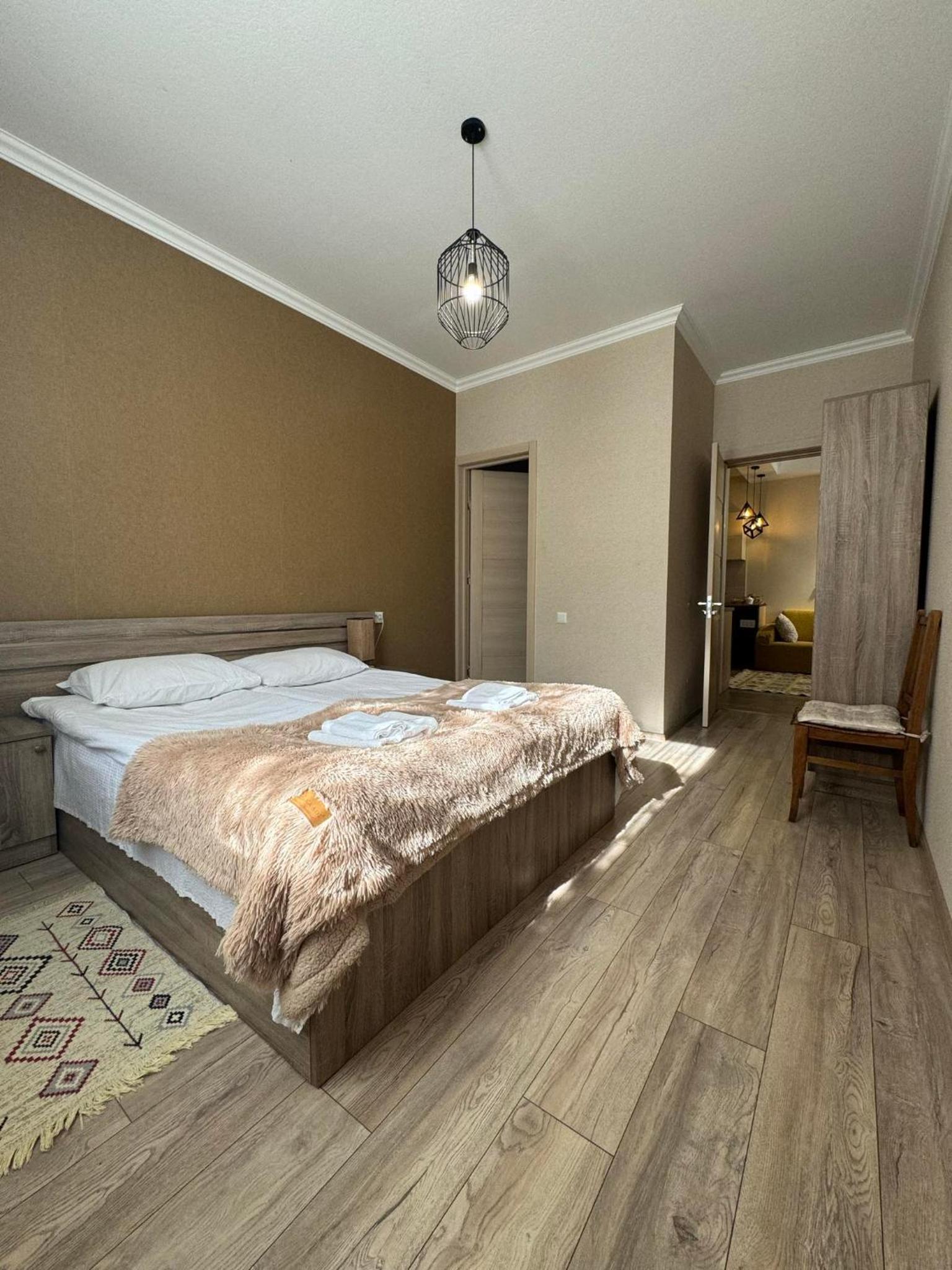 Large Double Room