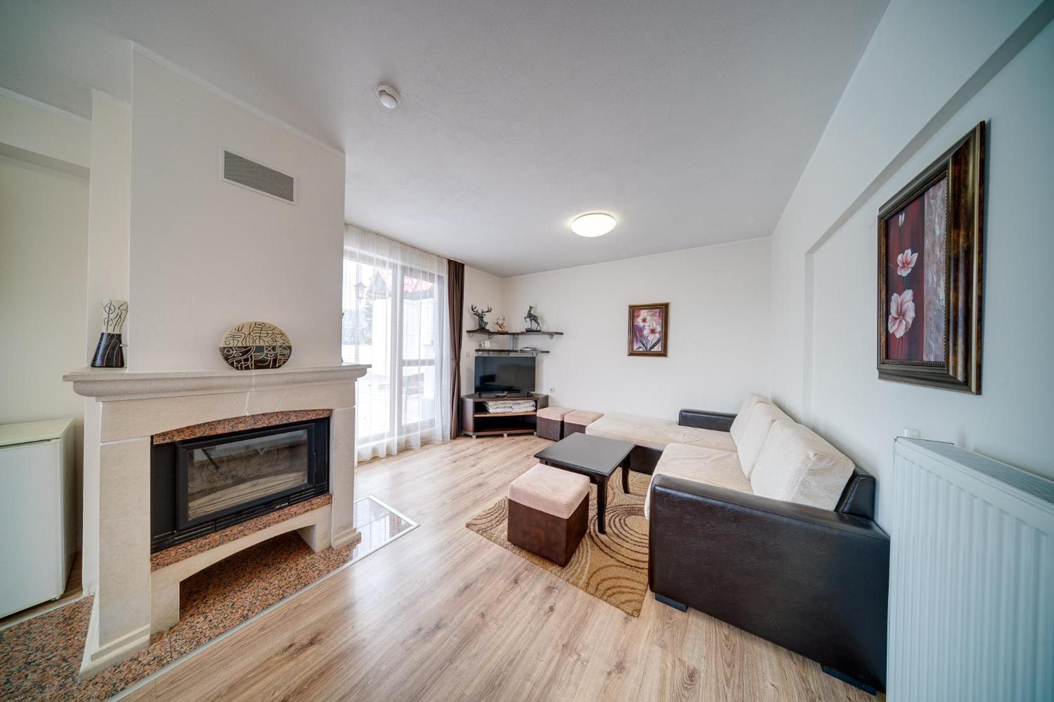 Three-Bedroom Apartment - Photo 1