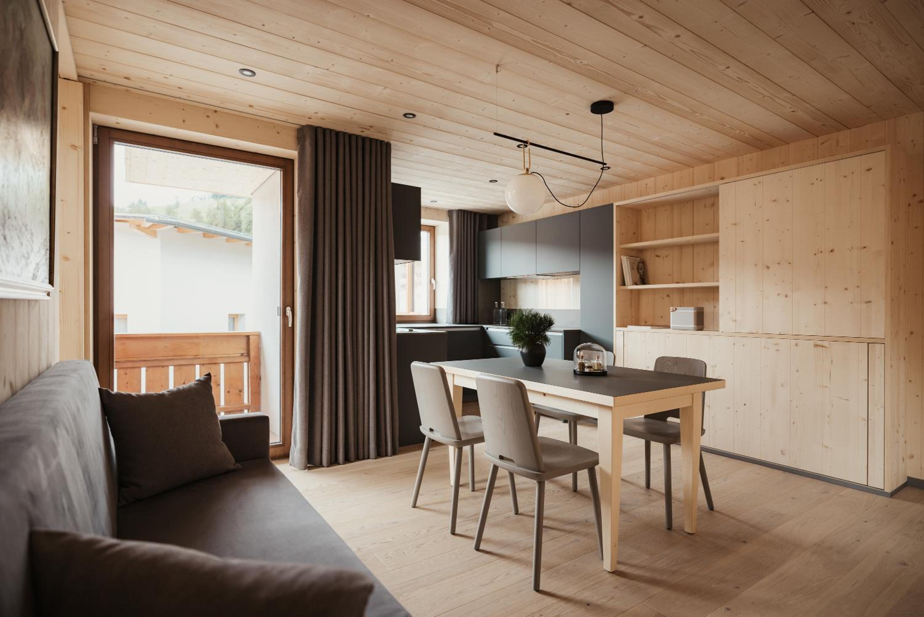 One-Bedroom Apartment