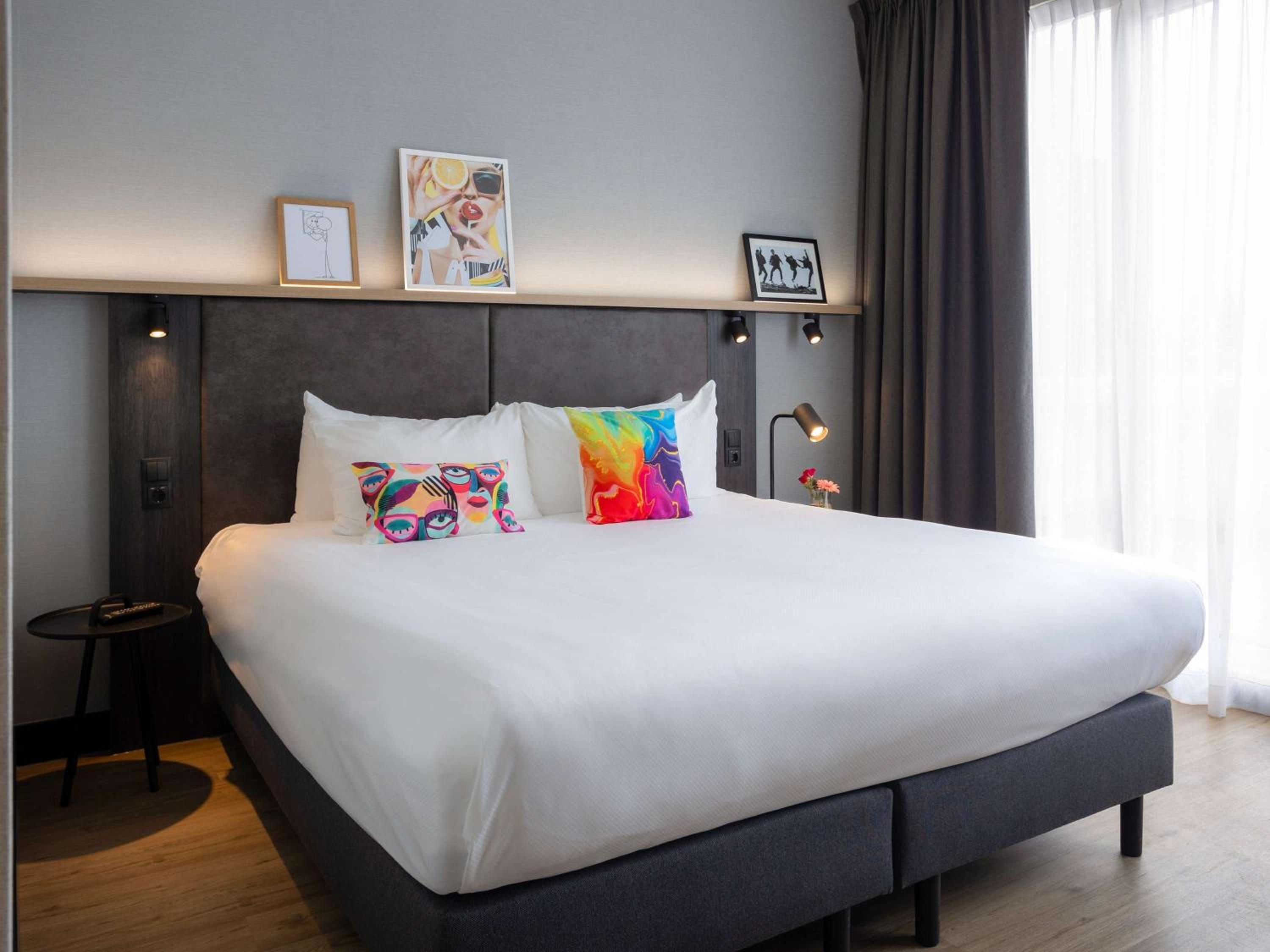 Deluxe Room with Balcony - Top Floor - Photo 24