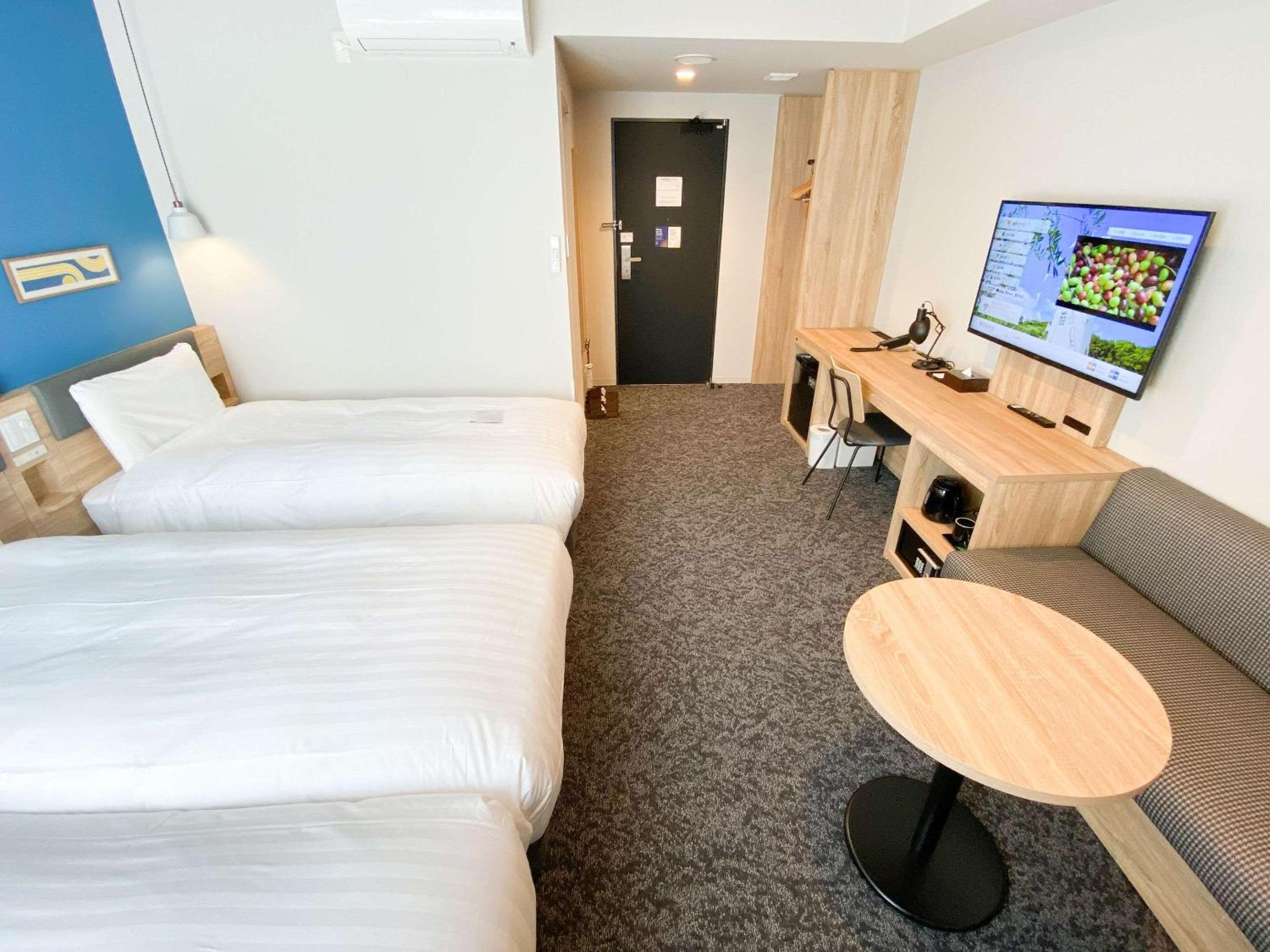 Triple Room - Non Smoking - Photo 2