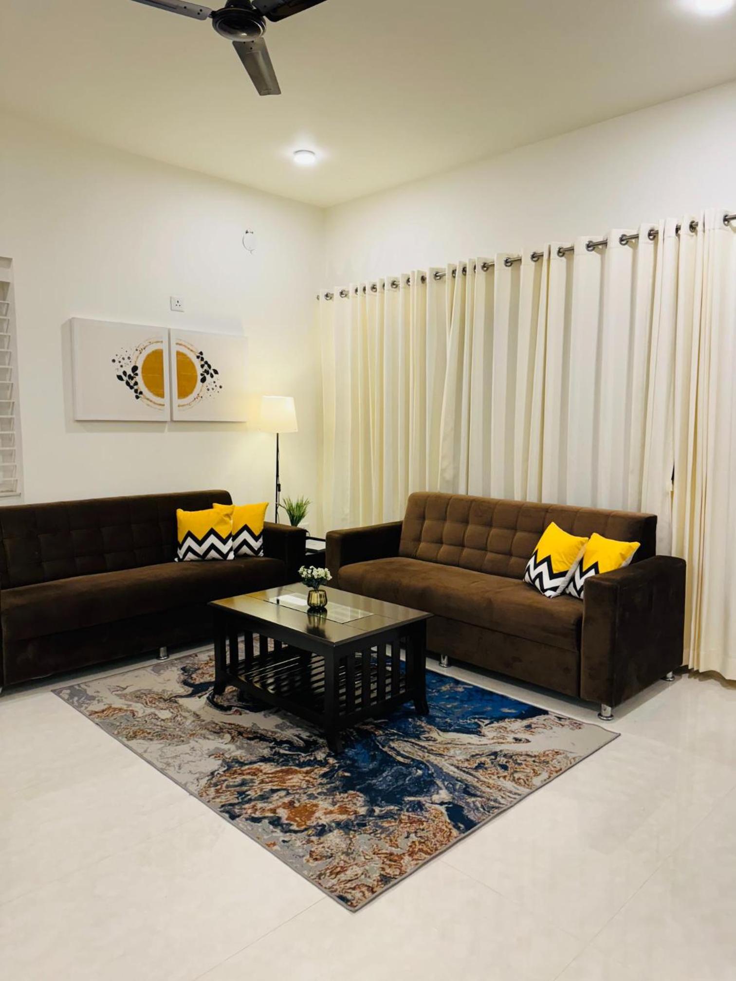 Standard Two-Bedroom Apartment - Photo 9