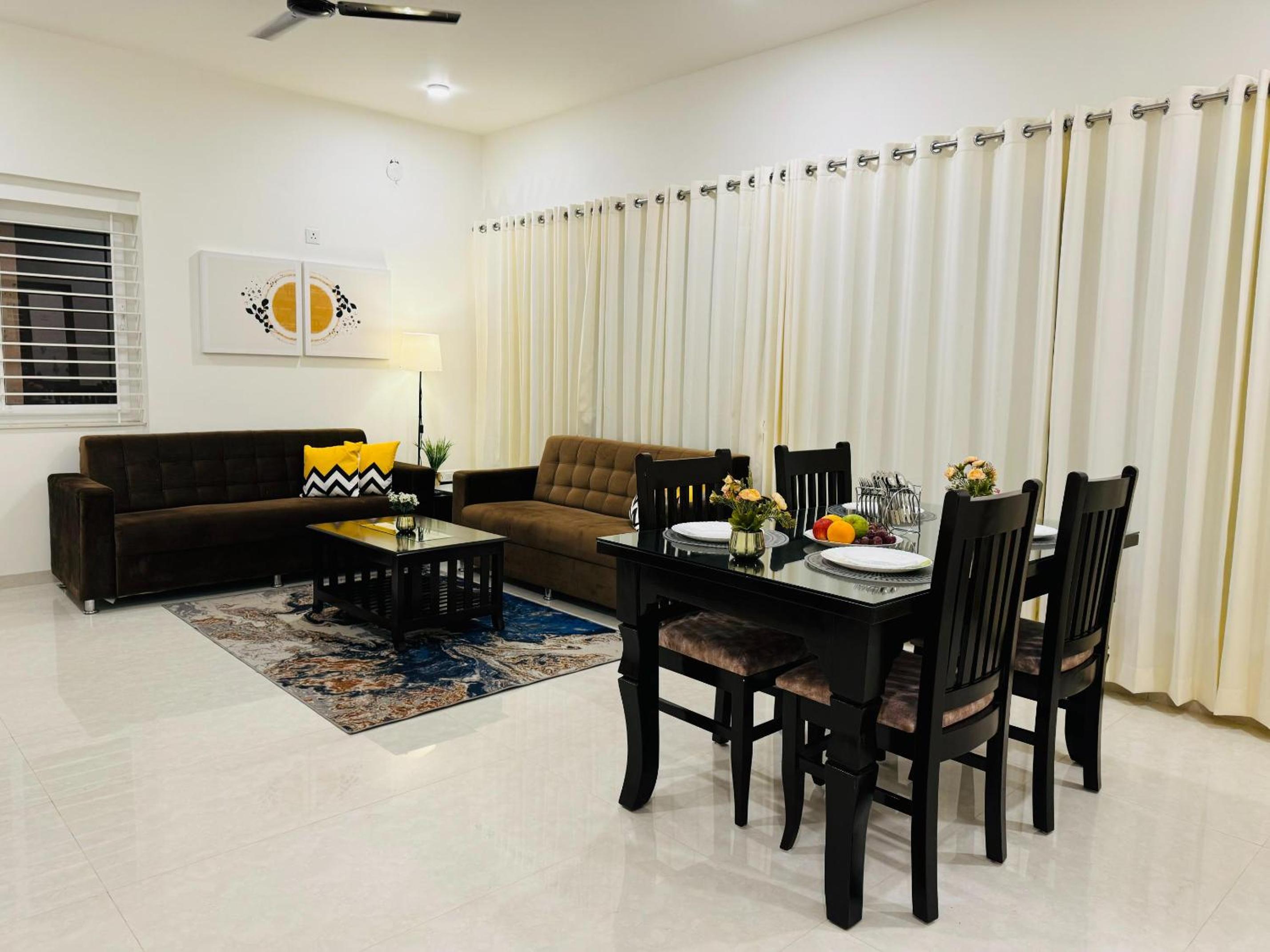 Superior Two Bedroom Apartment - Photo 3