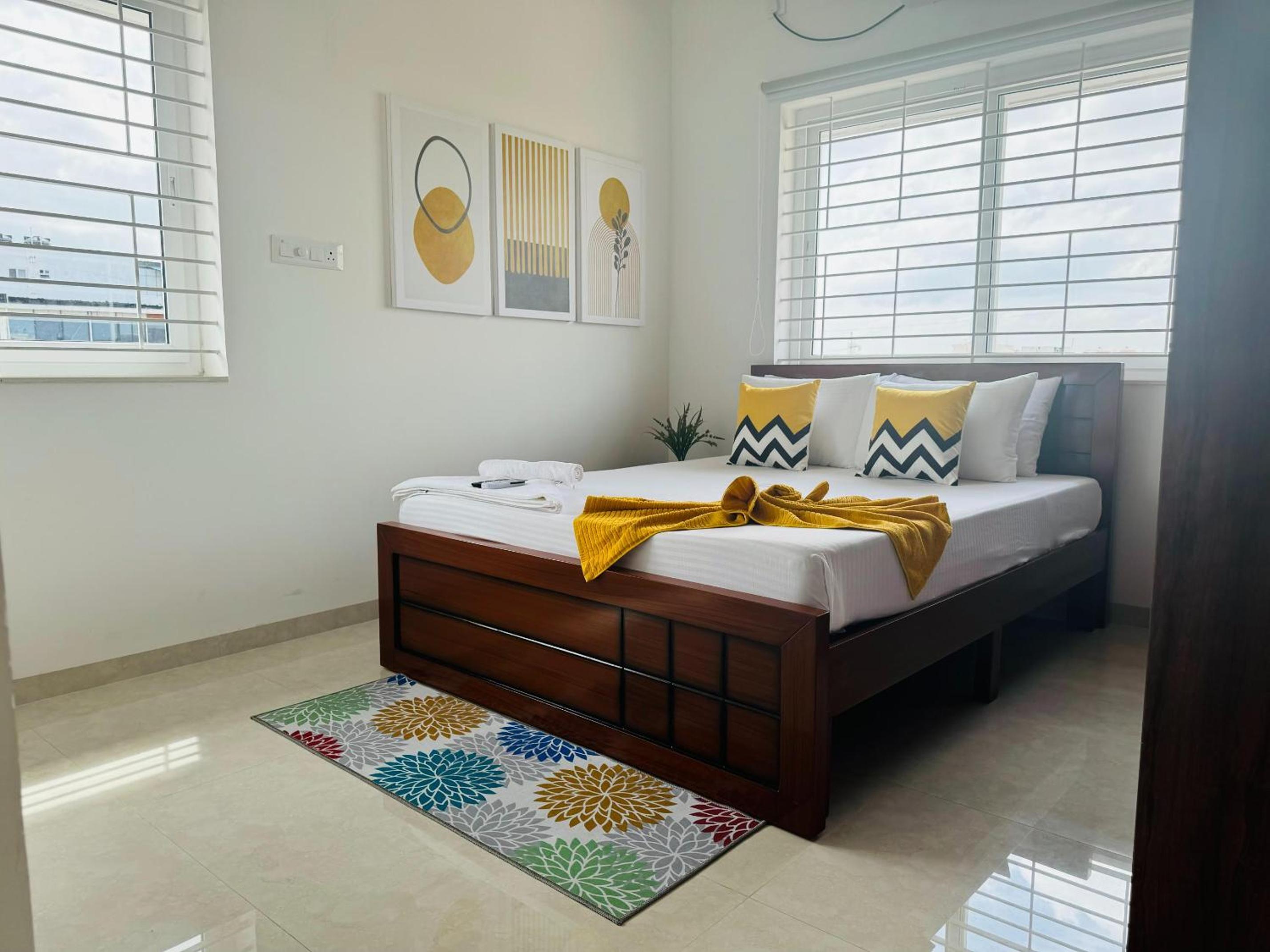 Premier Two-Bedroom Apartment - Photo 12