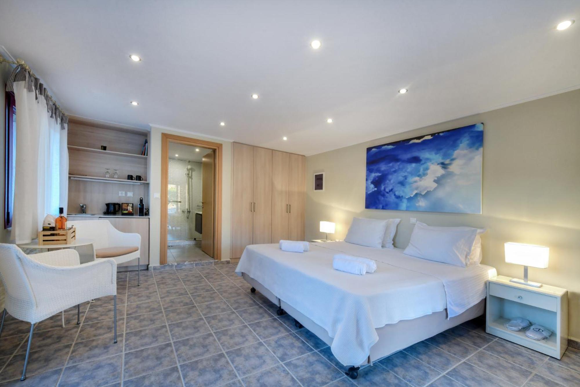 Triple Room with Garden View