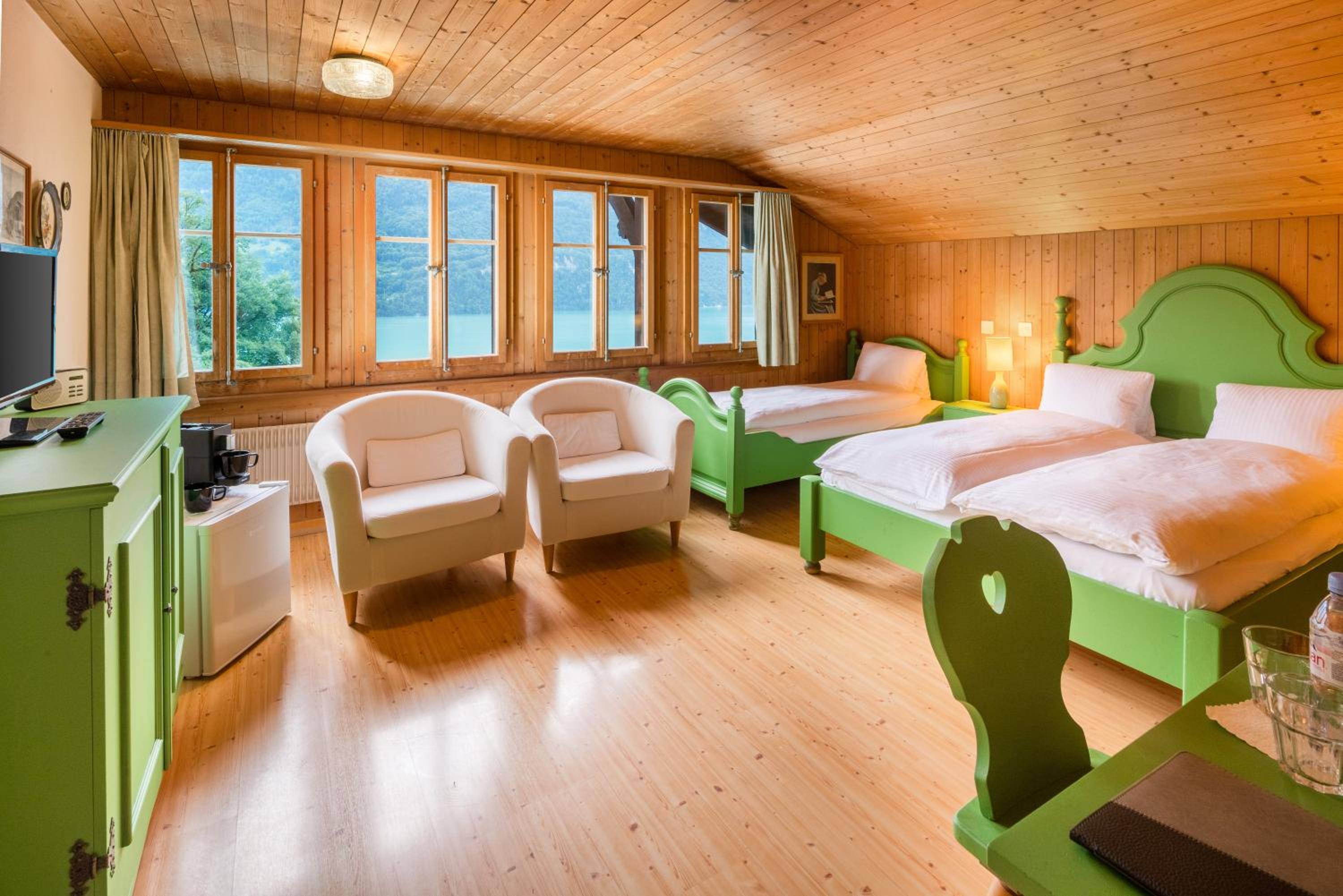 Classic Double Room with Lake view