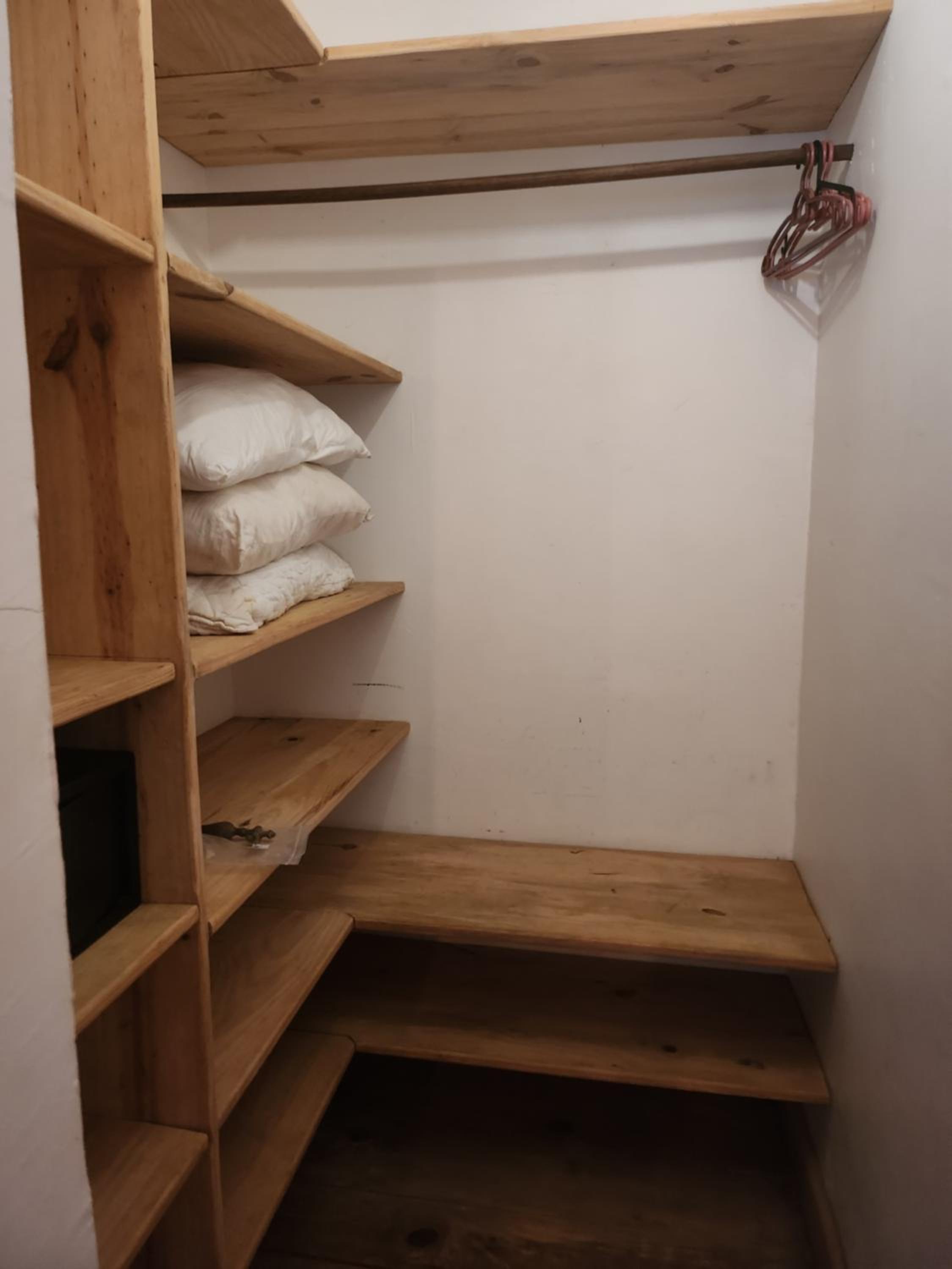 Quadruple Room with Private Bathroom