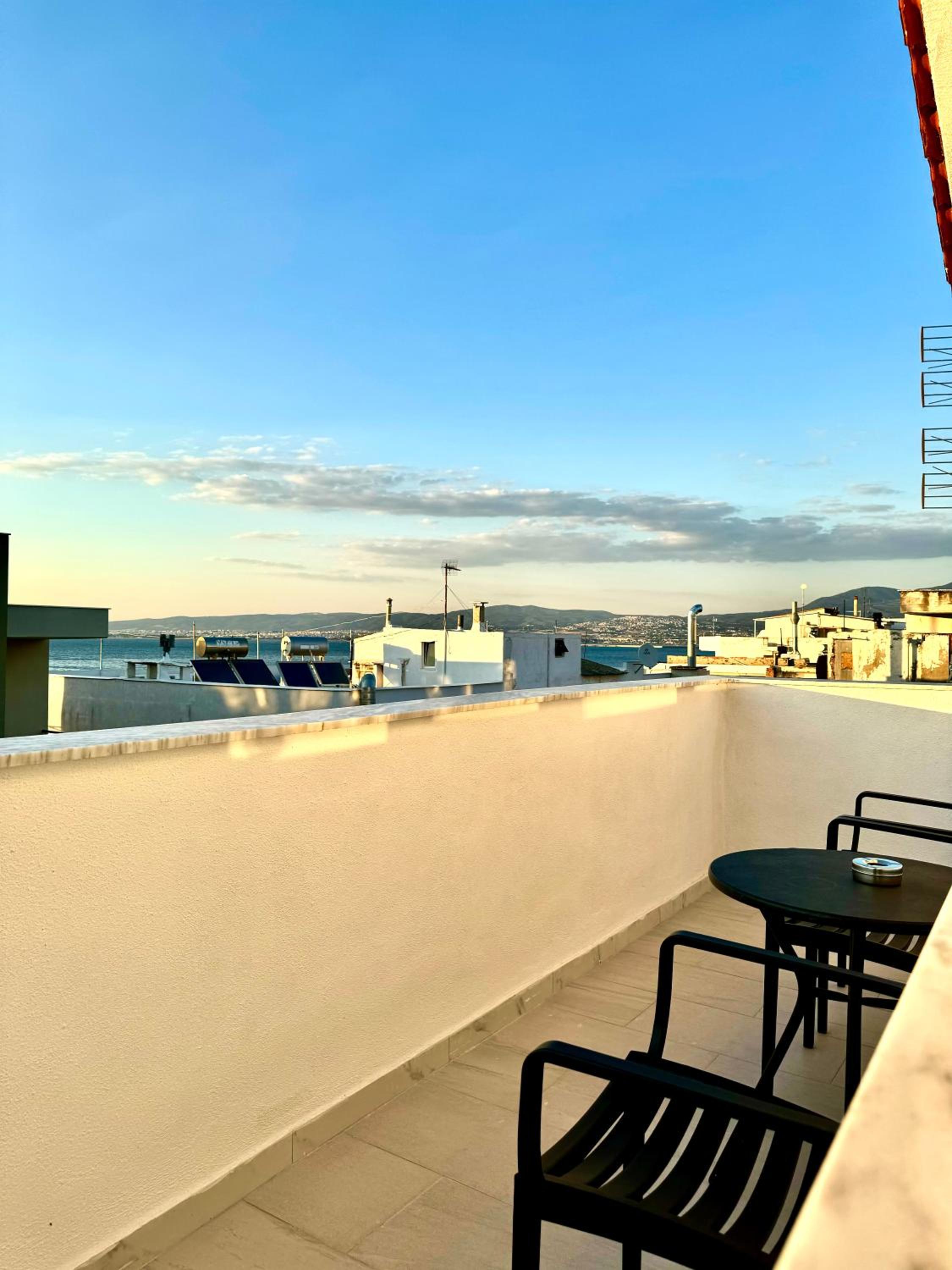 Junior Suite with Balcony photo 2
