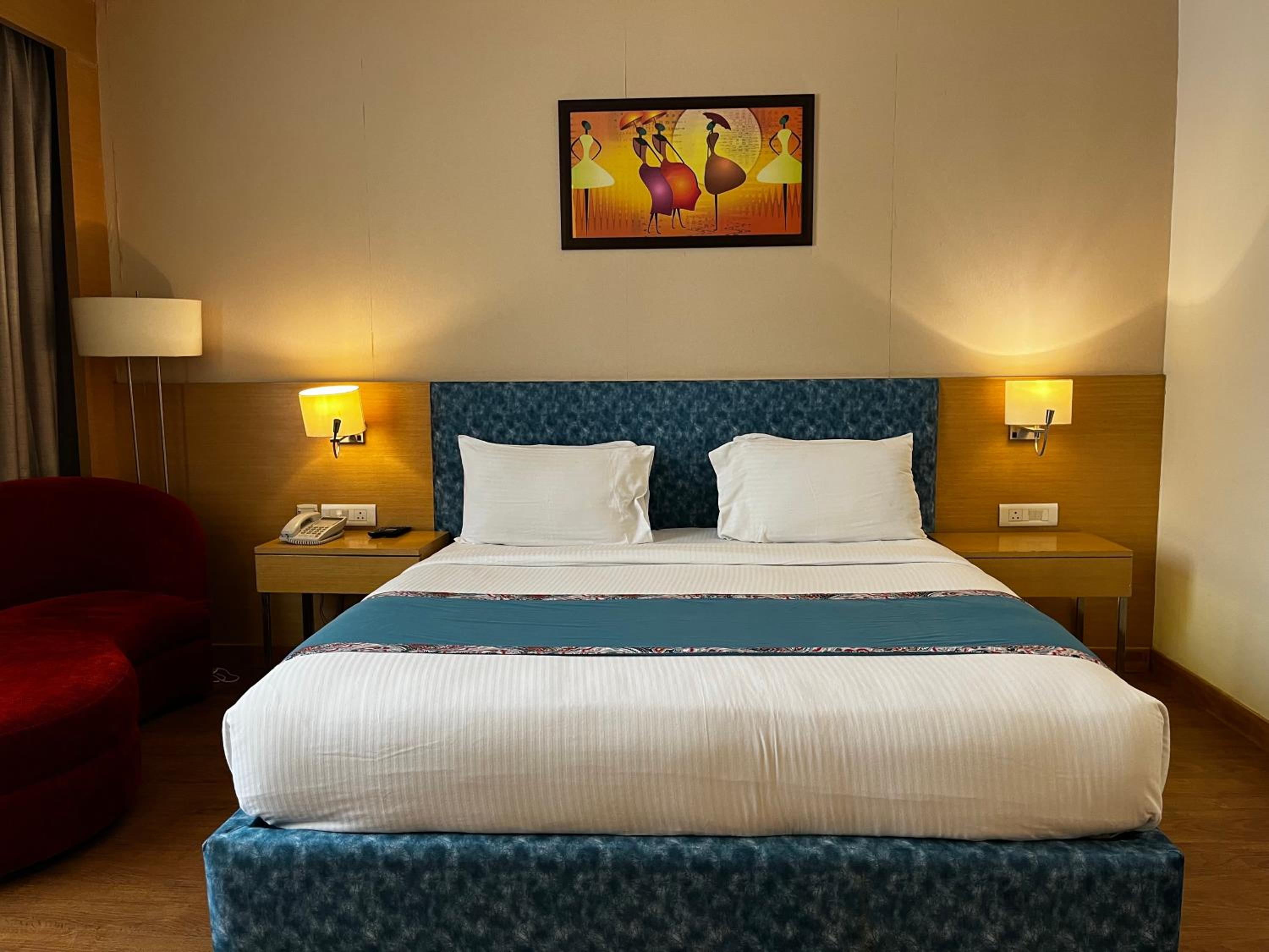 Superior Double or Twin Room photo 2