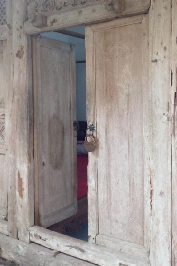 Double Room with Shared Bathroom photo 3