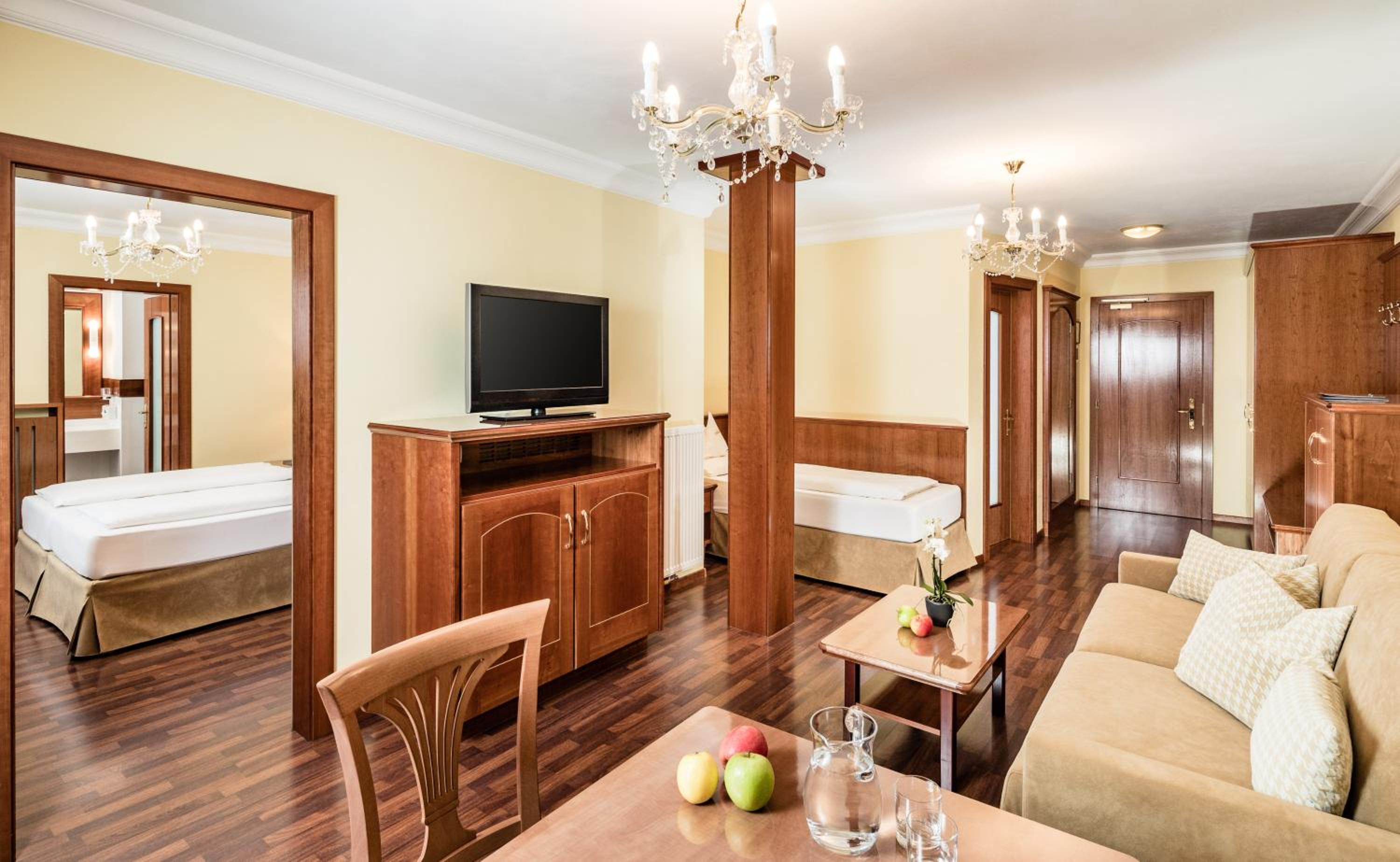 Family Suite Premium