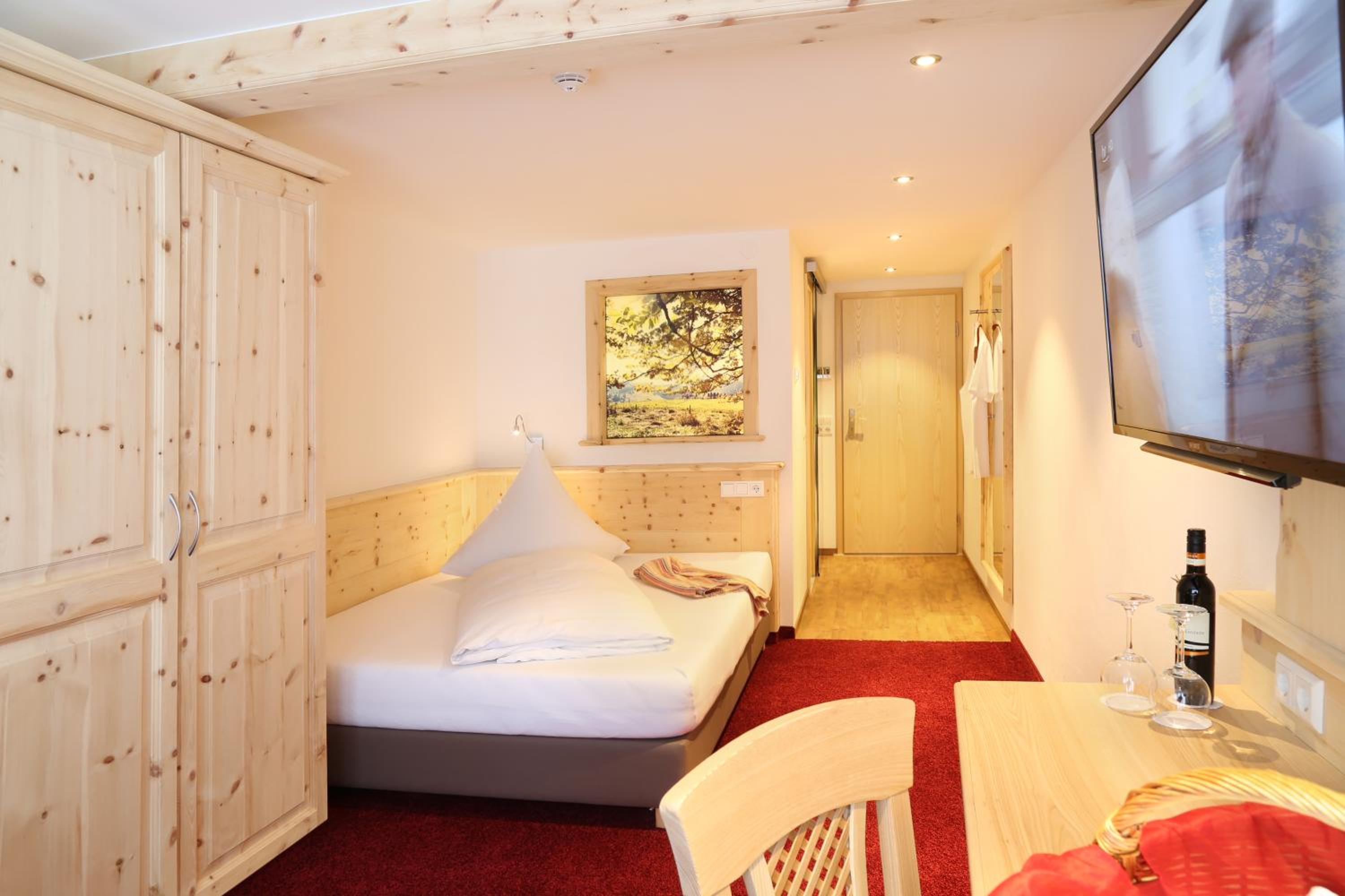 Comfort Single Room