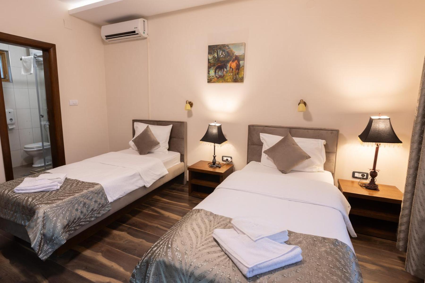 Twin Room photo 1