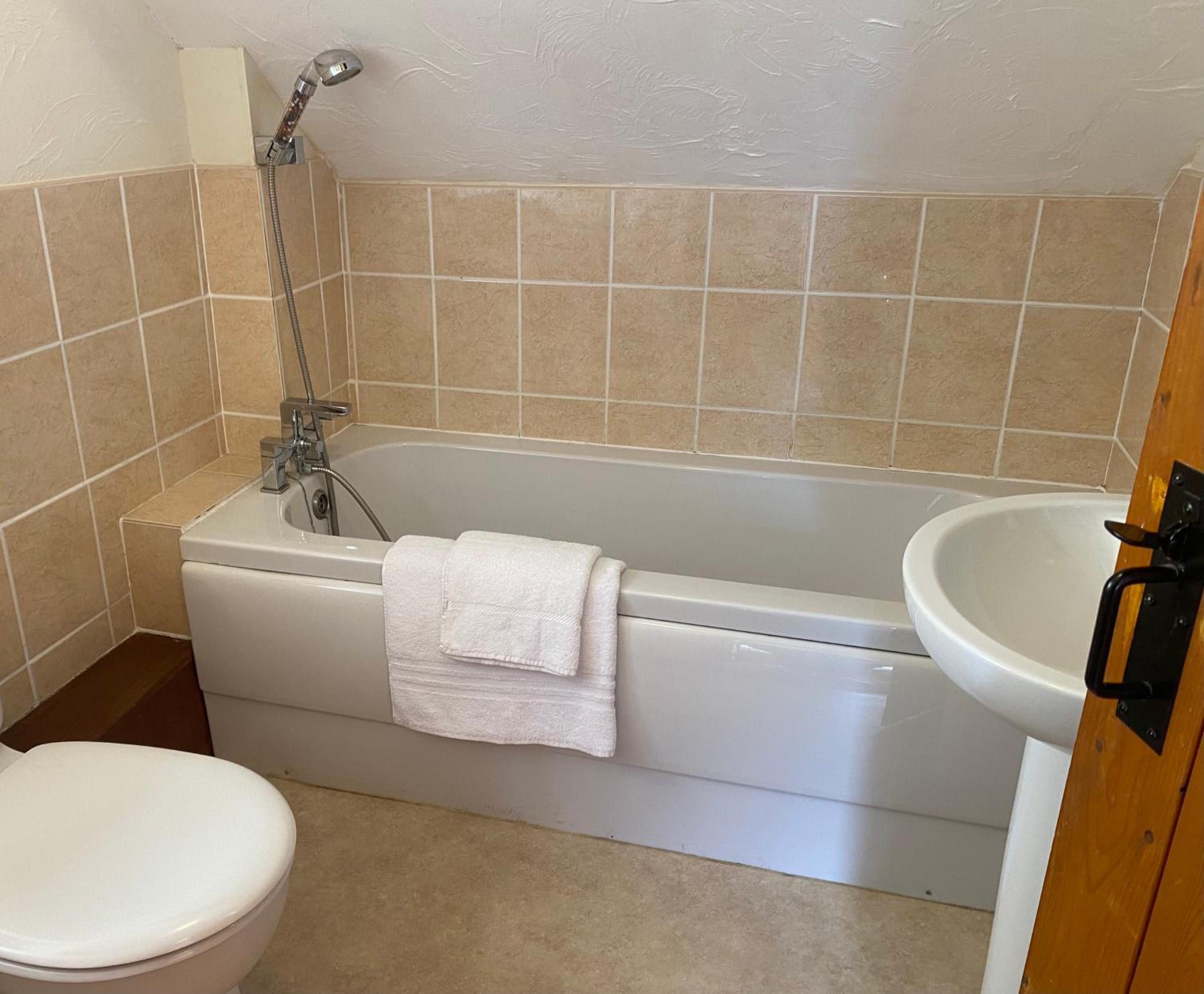 Cottage (2 Adults) photo 2