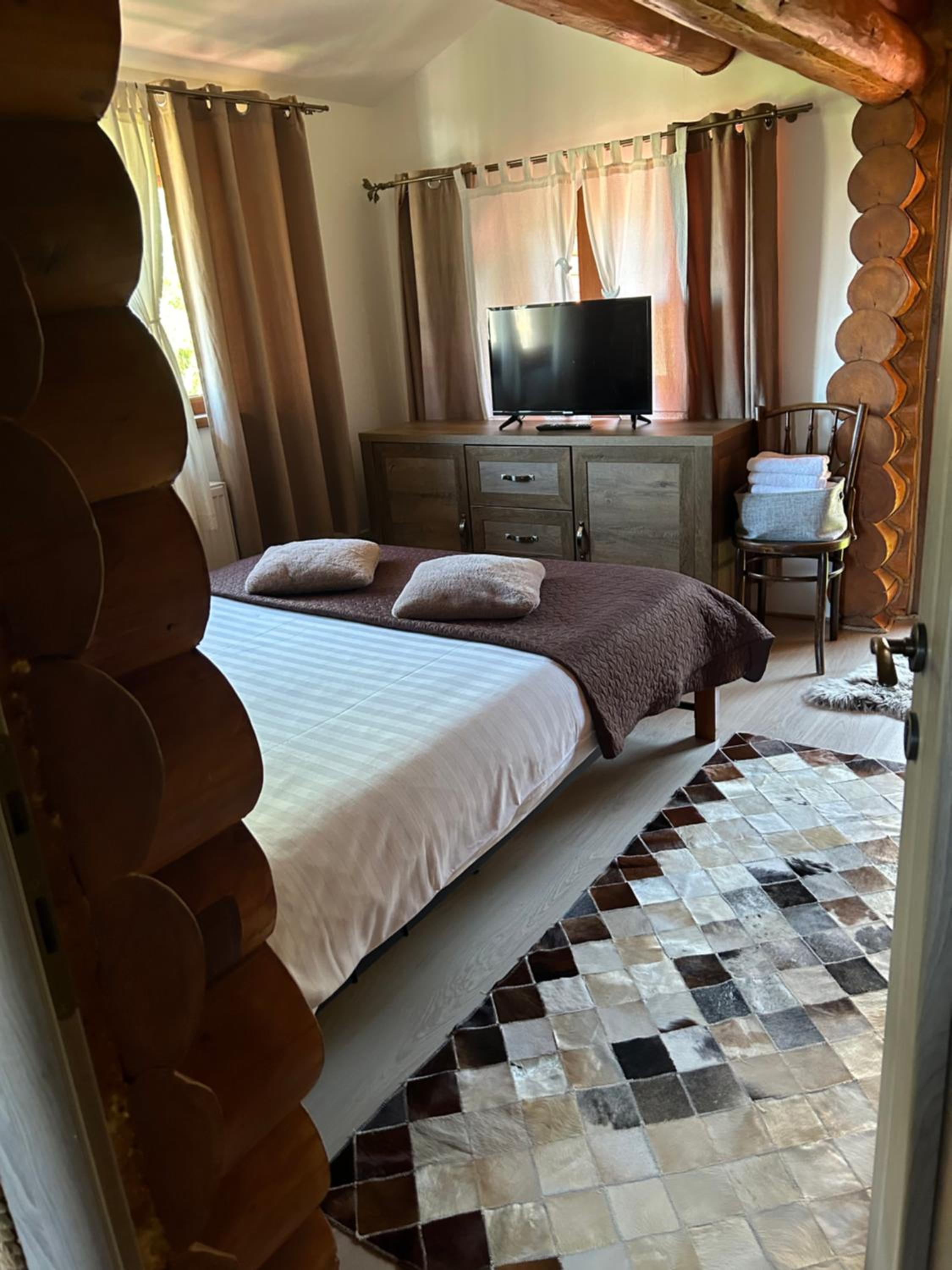 Apartment - Split Level - Photo 23