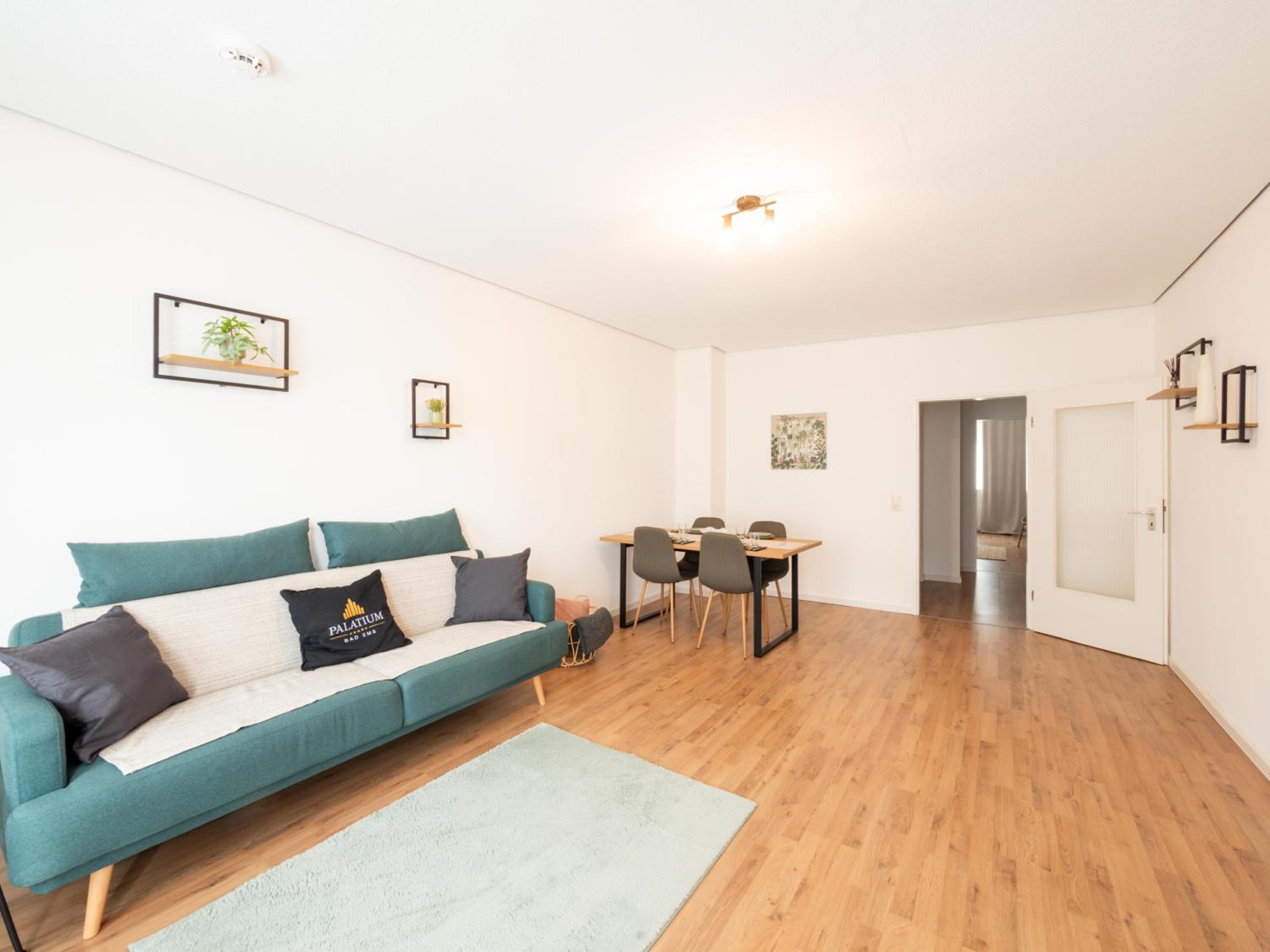 One-Bedroom Apartment - Photo 6