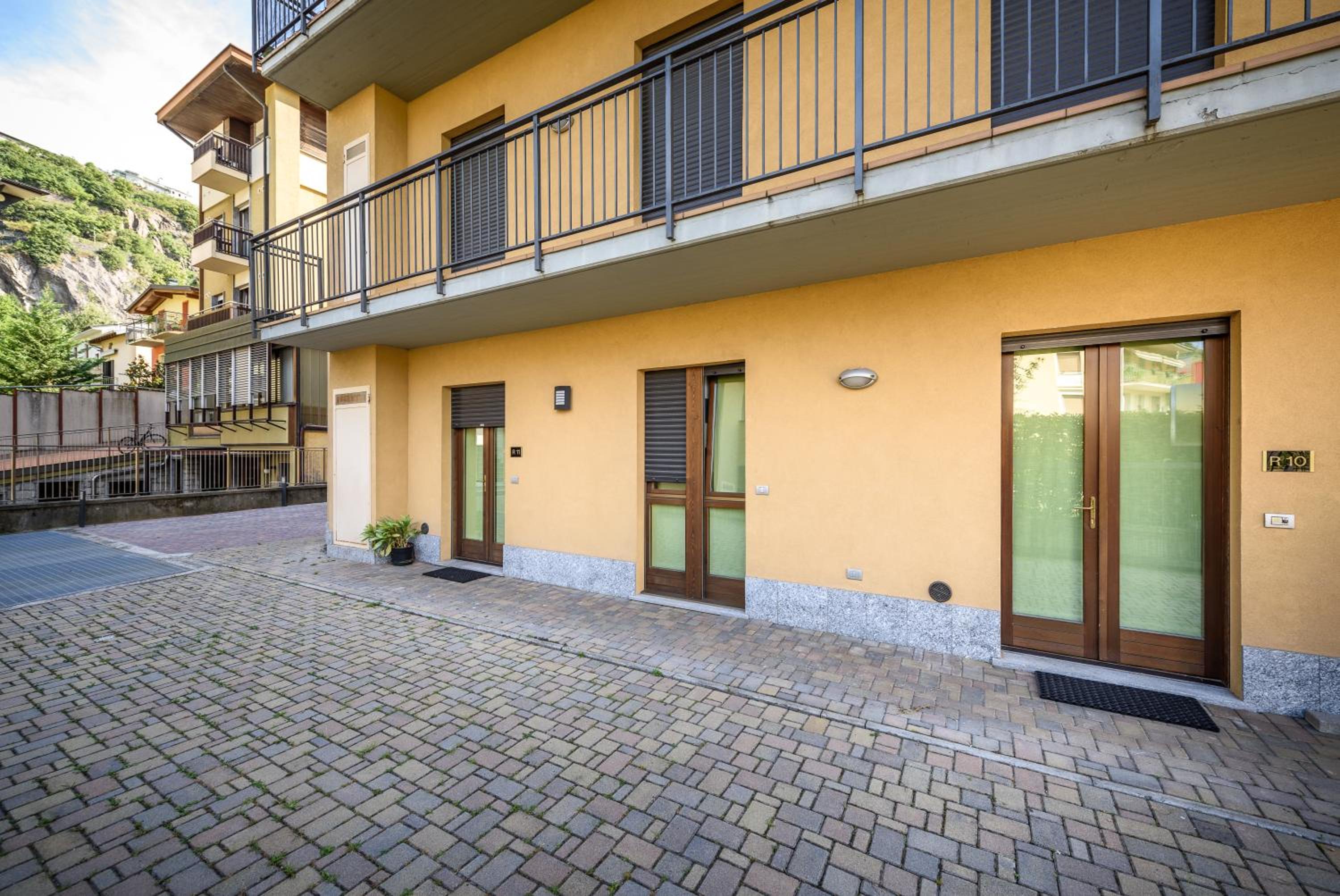 Triple Room with Balcony - Photo 2