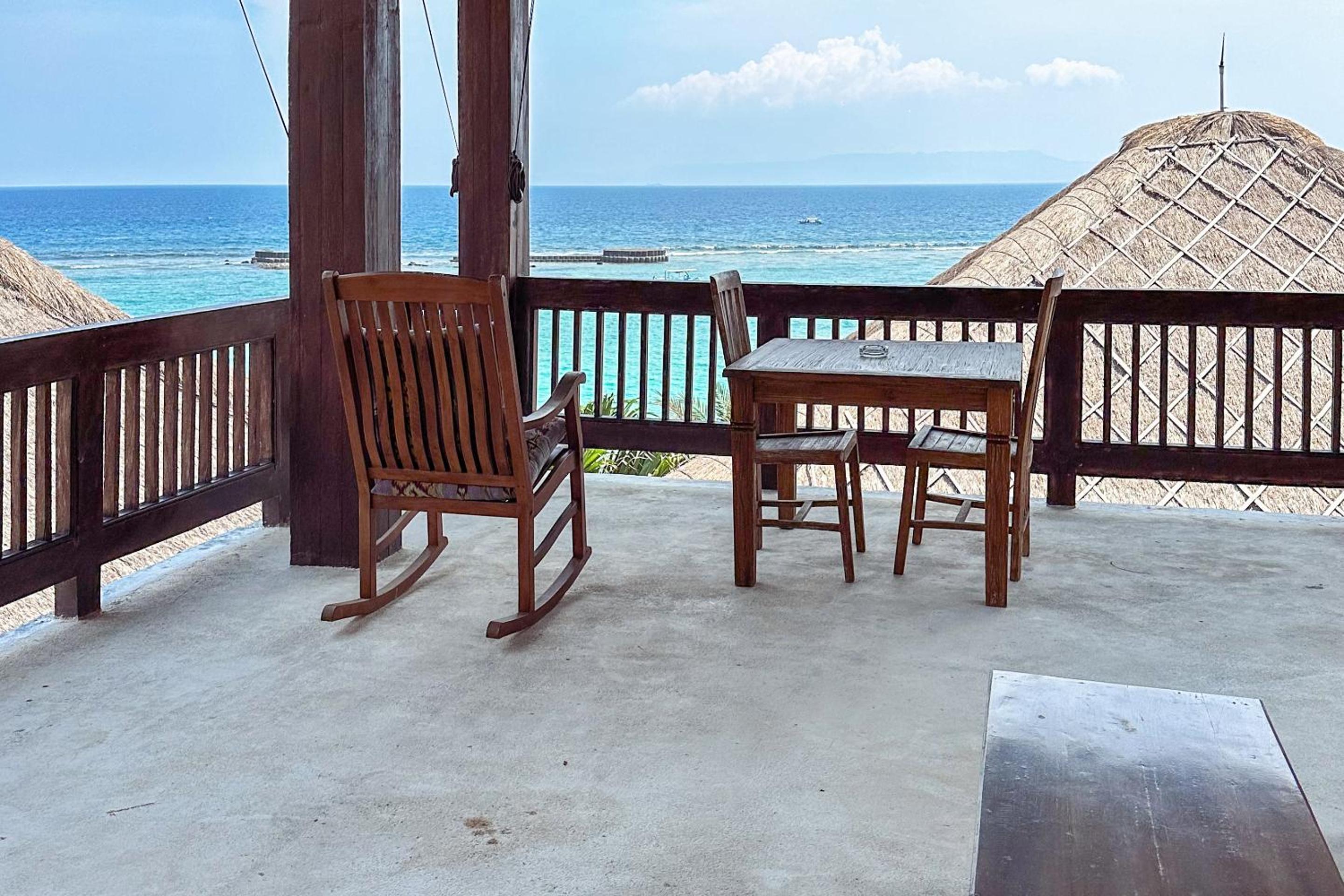 Luxe Double Room with Balcony and Ocean View - Photo 22
