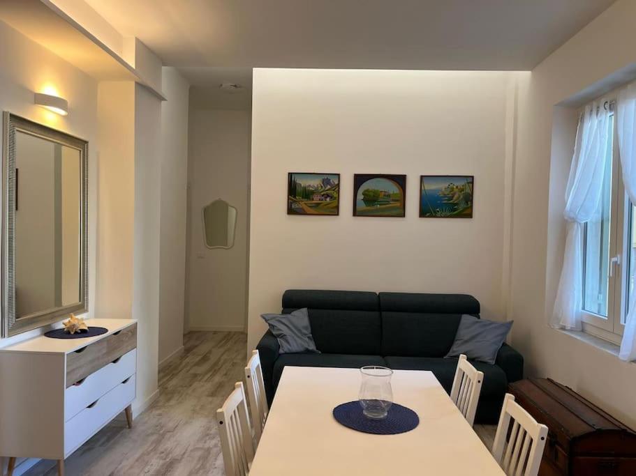Two-Bedroom Apartment photo 3