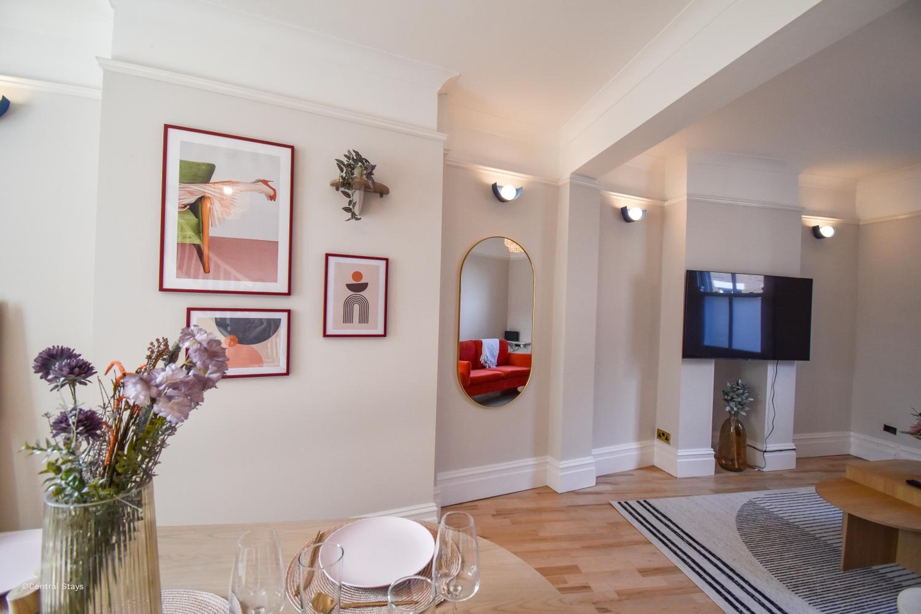 Two-Bedroom House photo 2