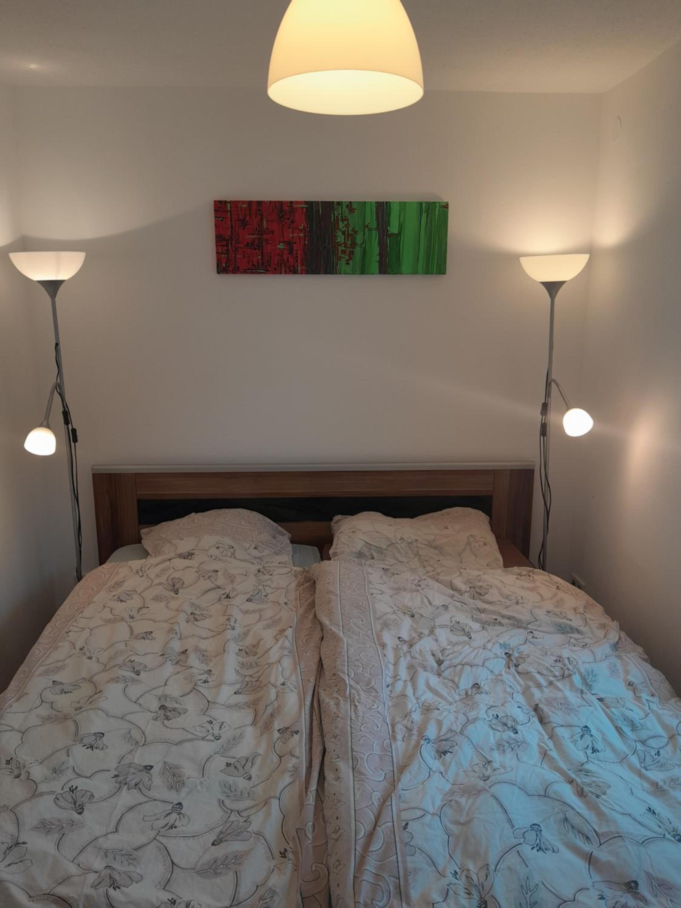 One-Bedroom Apartment photo 2