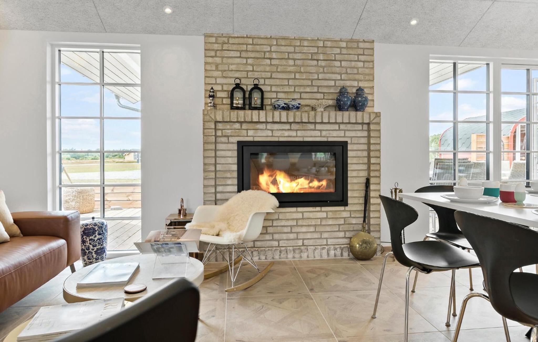 Seven-Bedroom Holiday Home photo 3