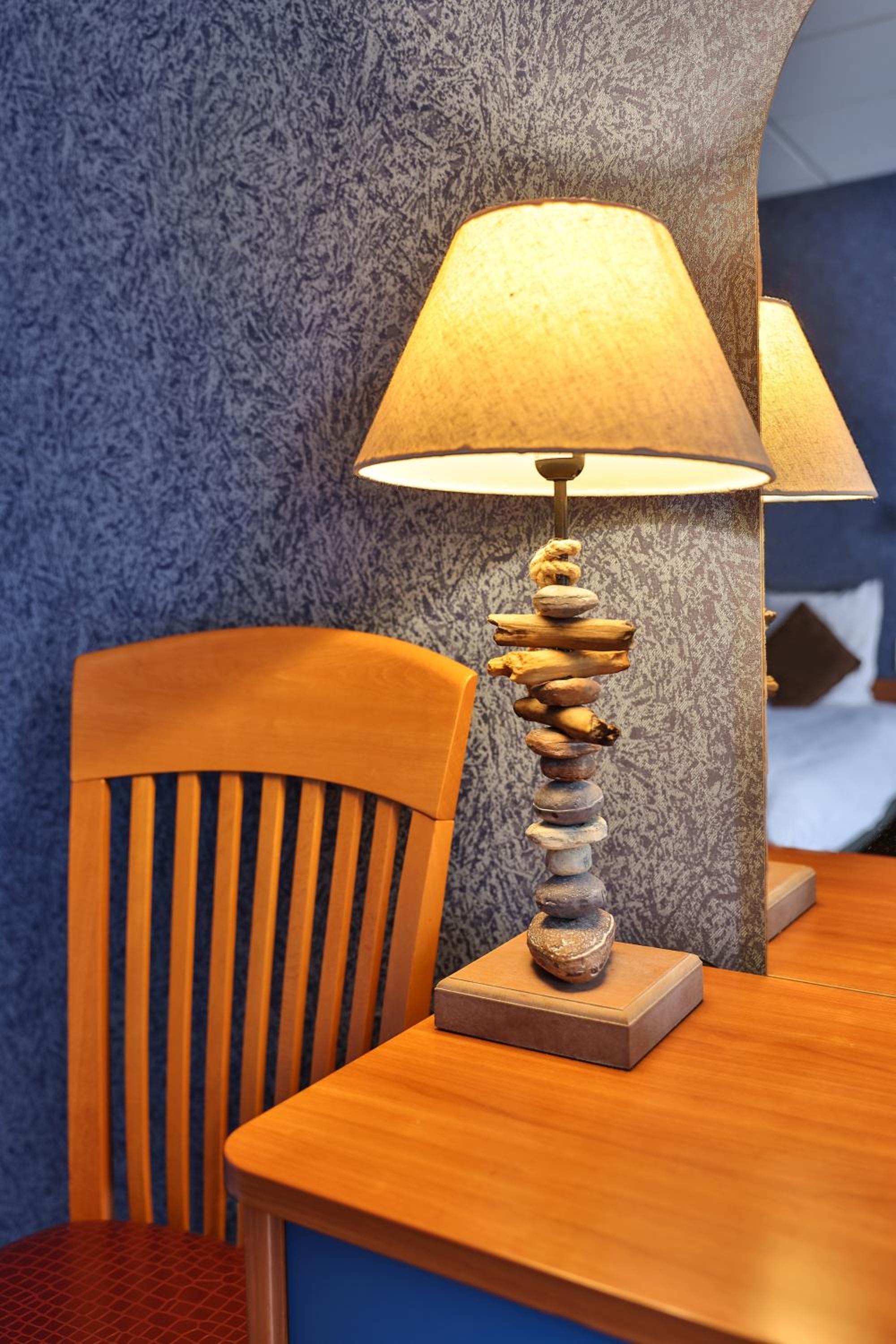 Deluxe King Room photo 2