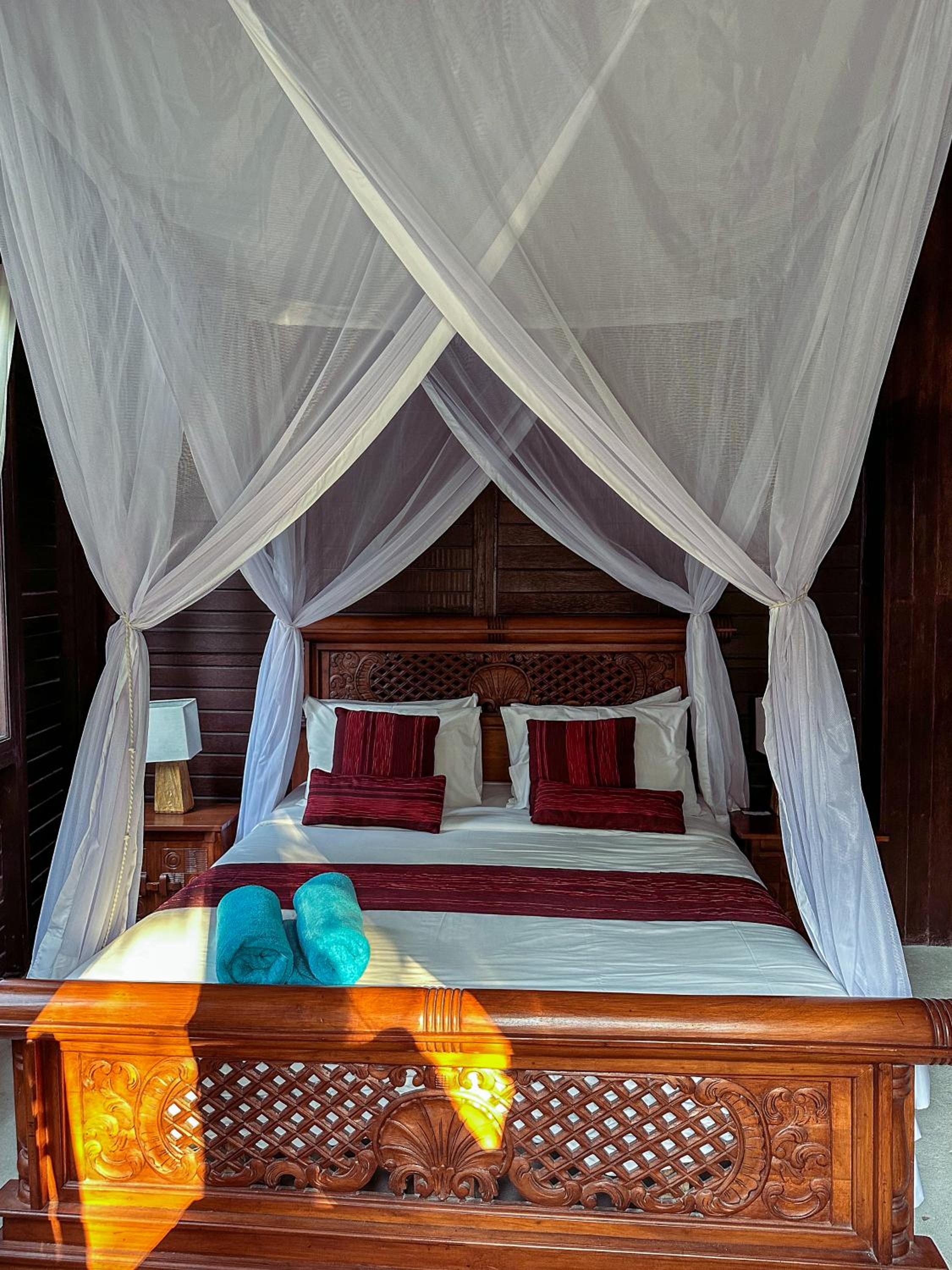 Double Room with Alley View - Photo 16