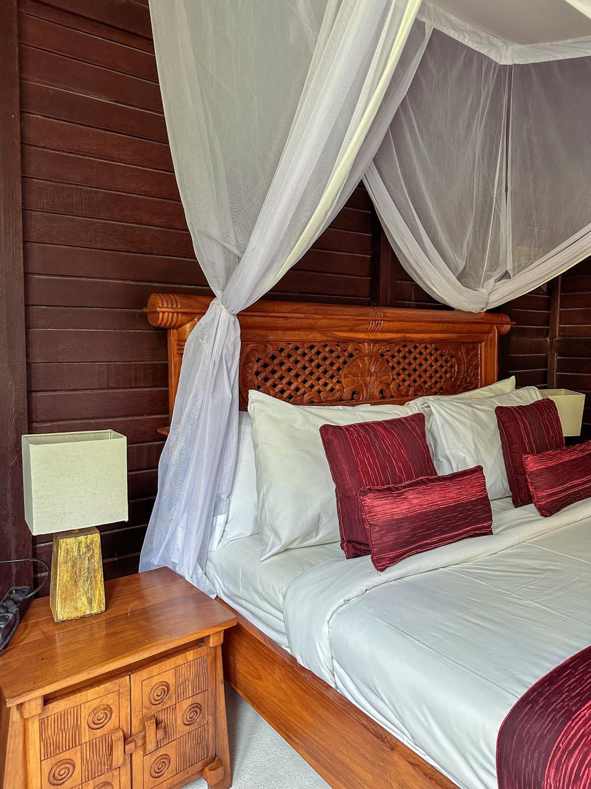 Double Room with Alley View - Photo 3