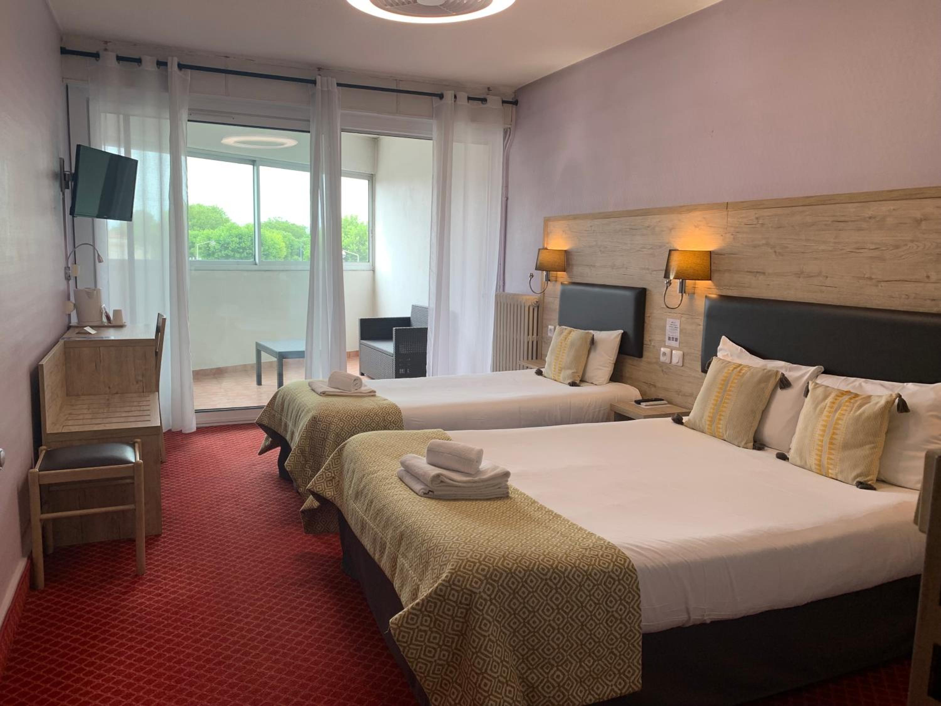 Triple Room - Photo 1