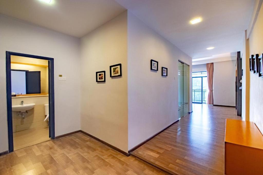 Double Room - Photo 3